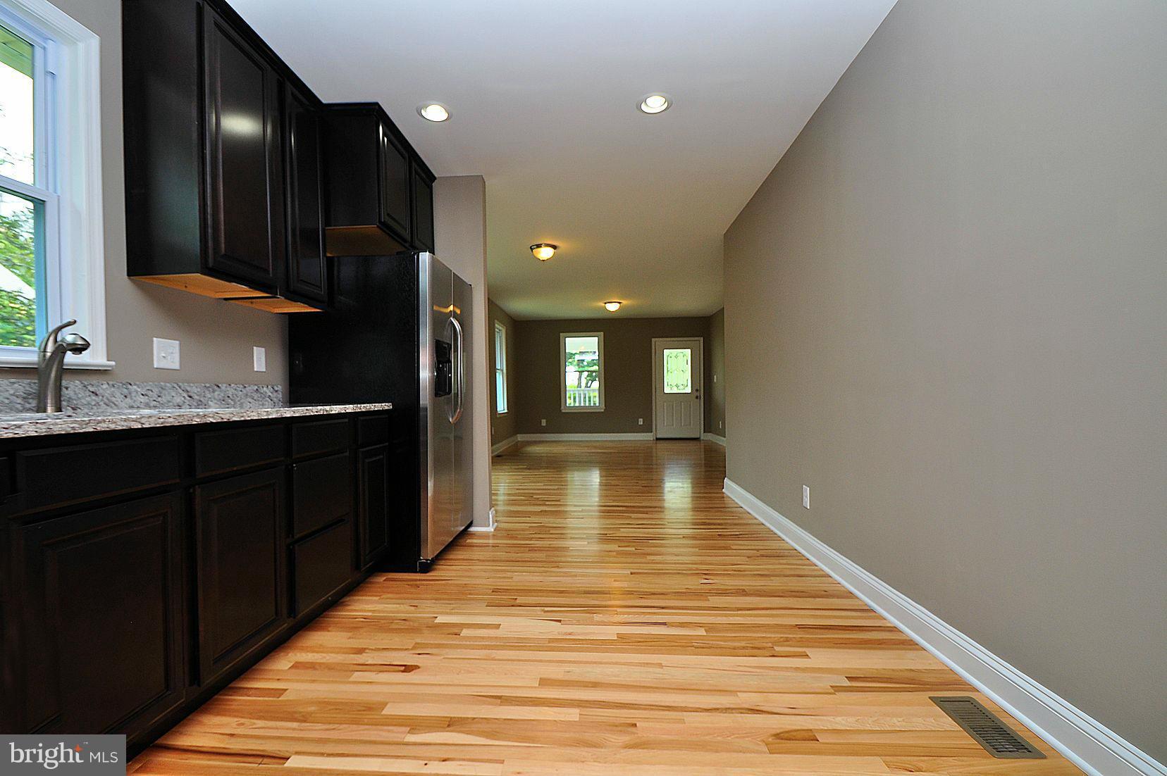 ENGLISH CONSUL ESTATES - Residential