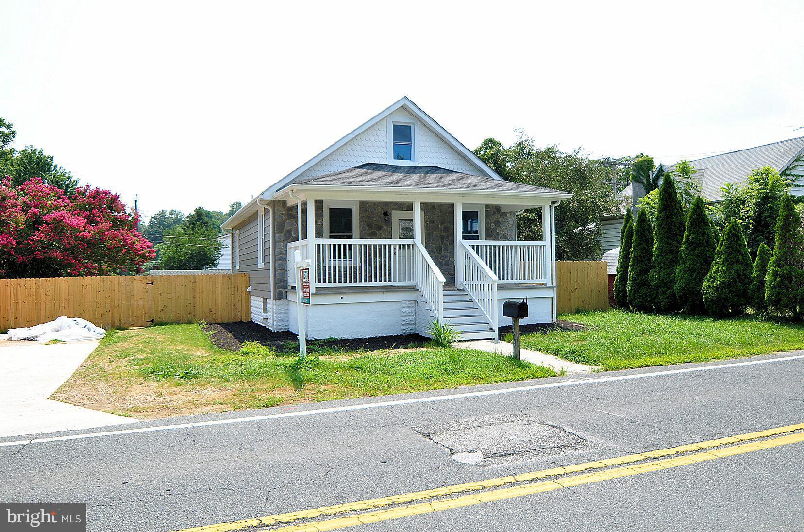 ENGLISH CONSUL ESTATES - Residential