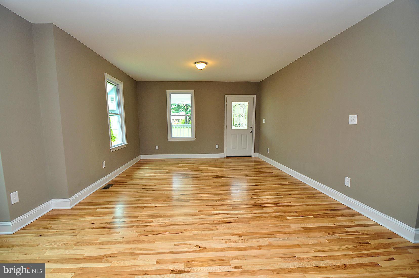 ENGLISH CONSUL ESTATES - Residential