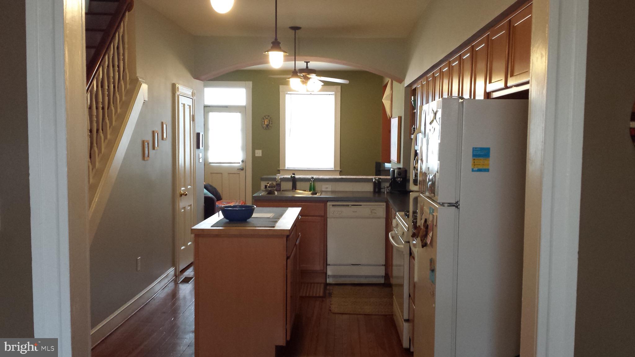 GREEKTOWN - Residential Lease