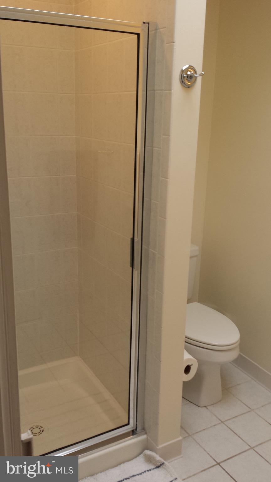 GREEKTOWN - Residential Lease