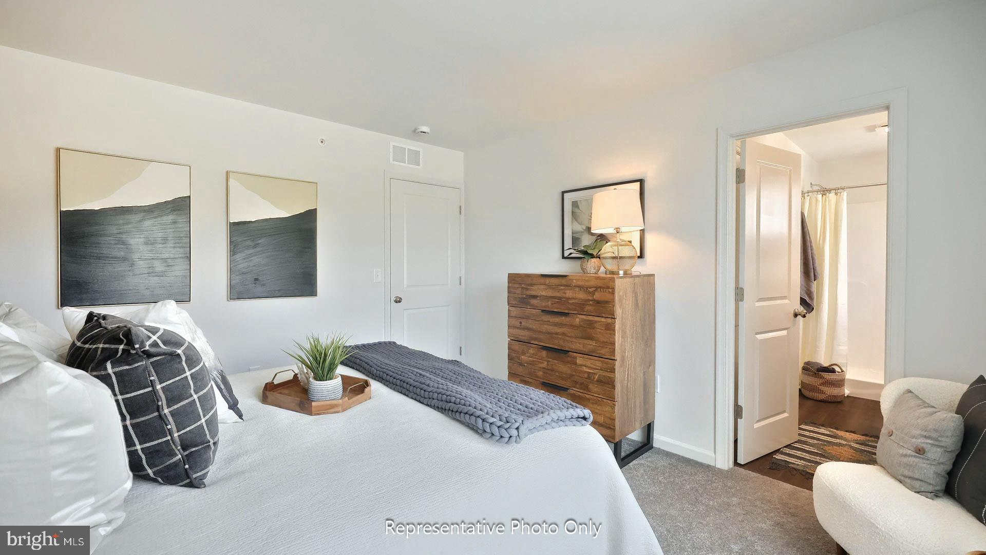 MERIDIAN HEIGHTS - Residential