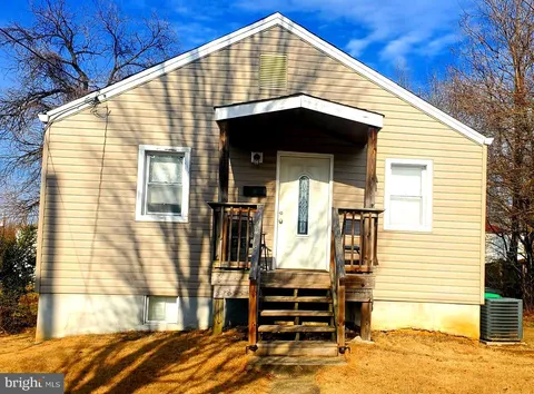 1307 Nome Street, Capitol Heights, MD MLS: MDPG2140550