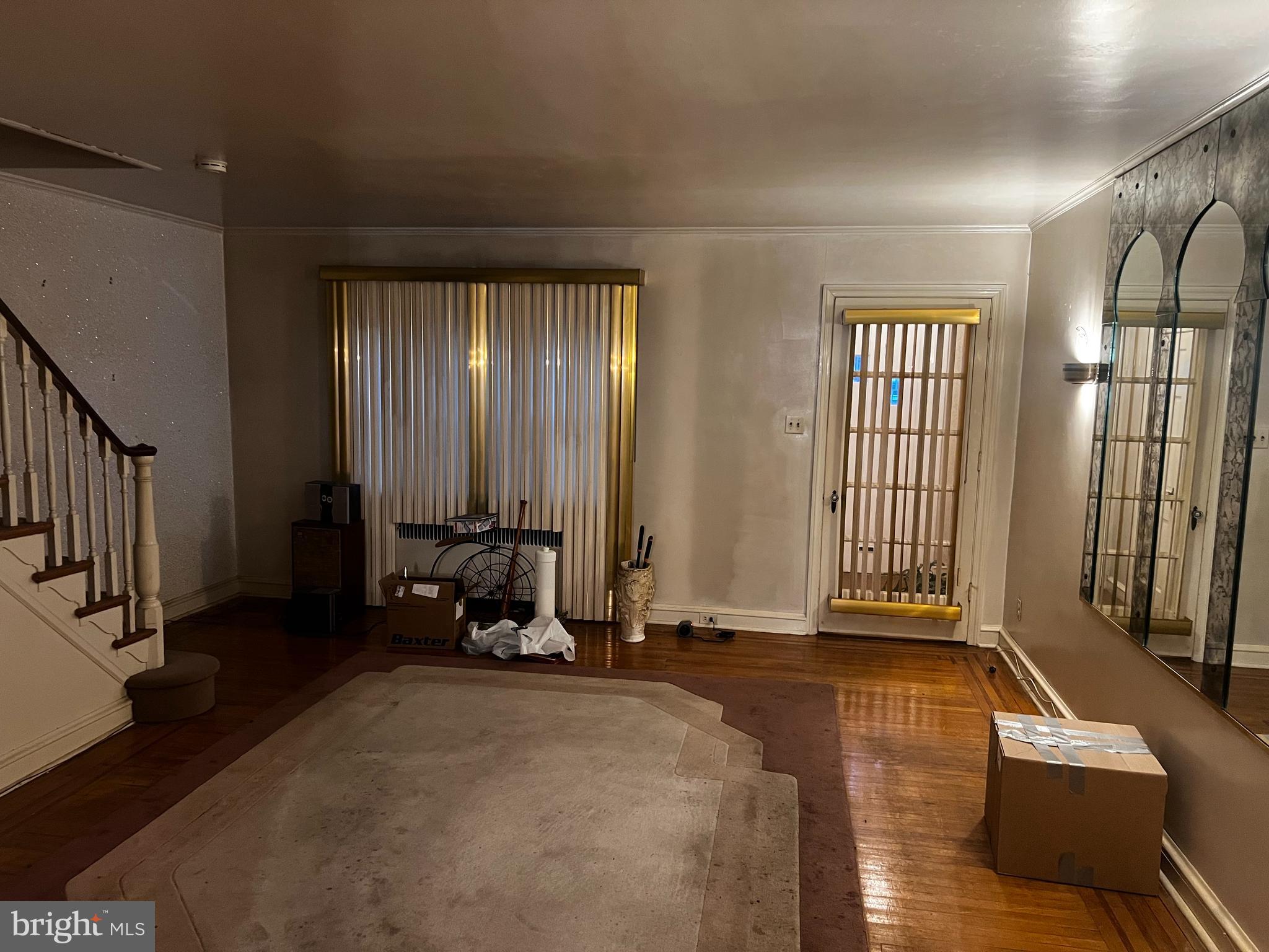 WEST OAK LANE - Residential