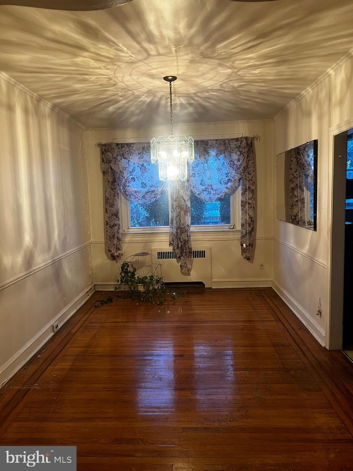 WEST OAK LANE - Residential