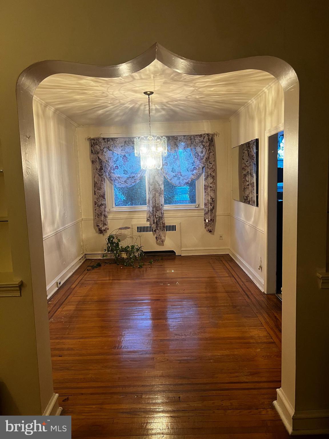 WEST OAK LANE - Residential