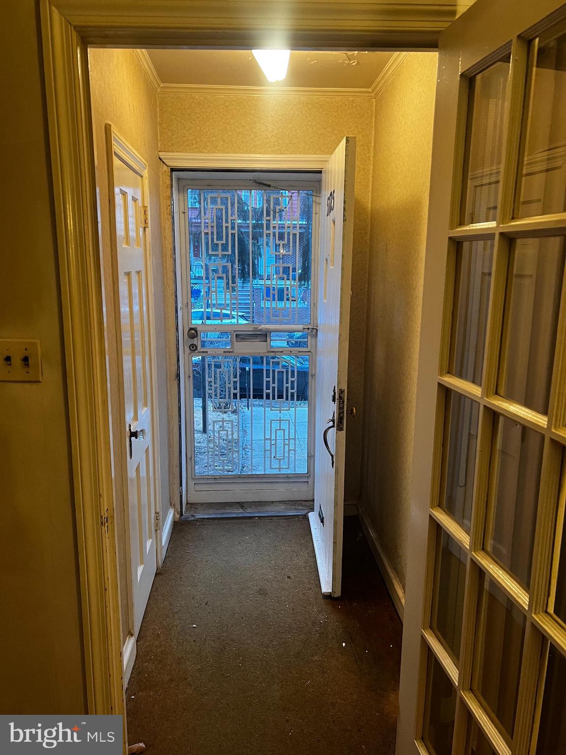 WEST OAK LANE - Residential