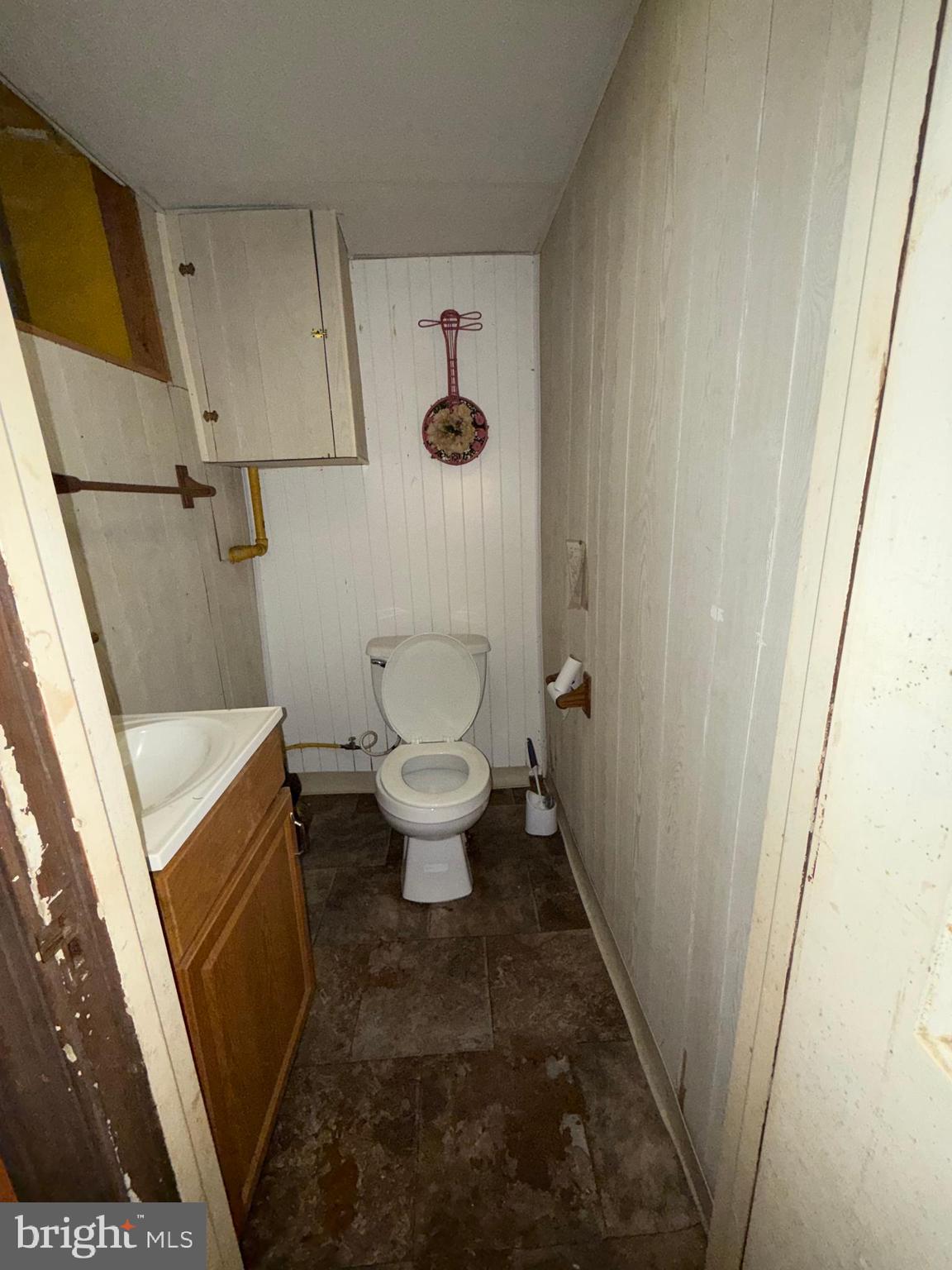 WEST OAK LANE - Residential