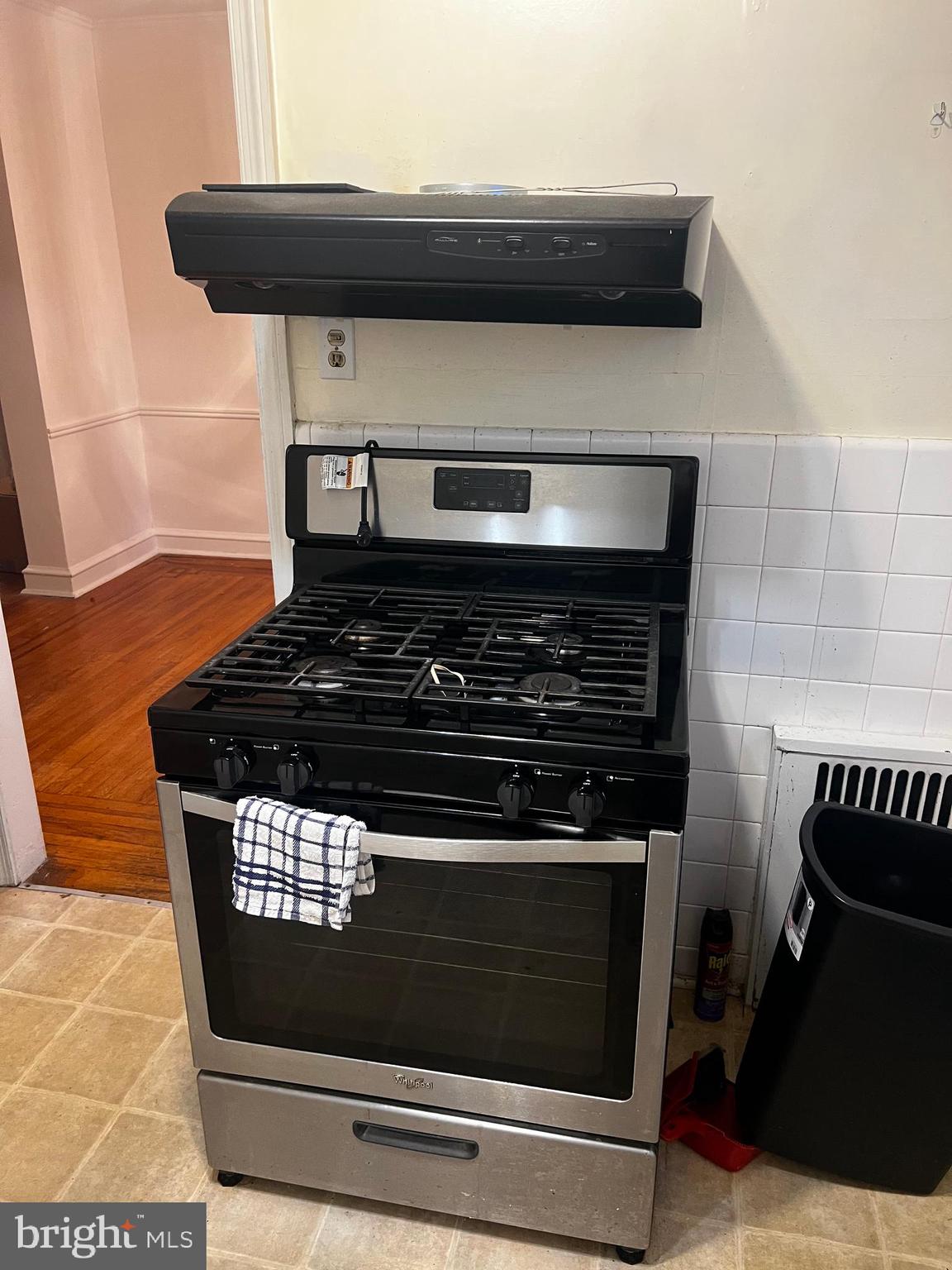 WEST OAK LANE - Residential