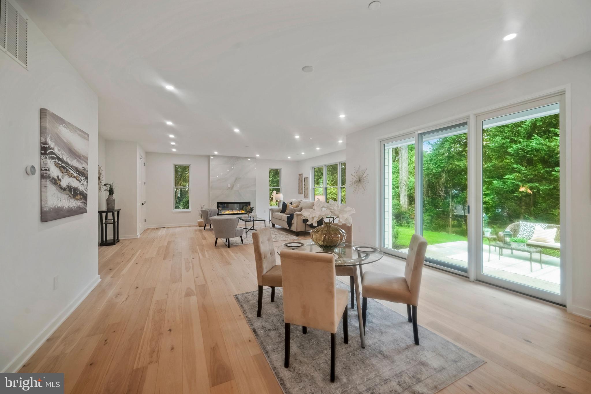 BRADMOOR - Residential