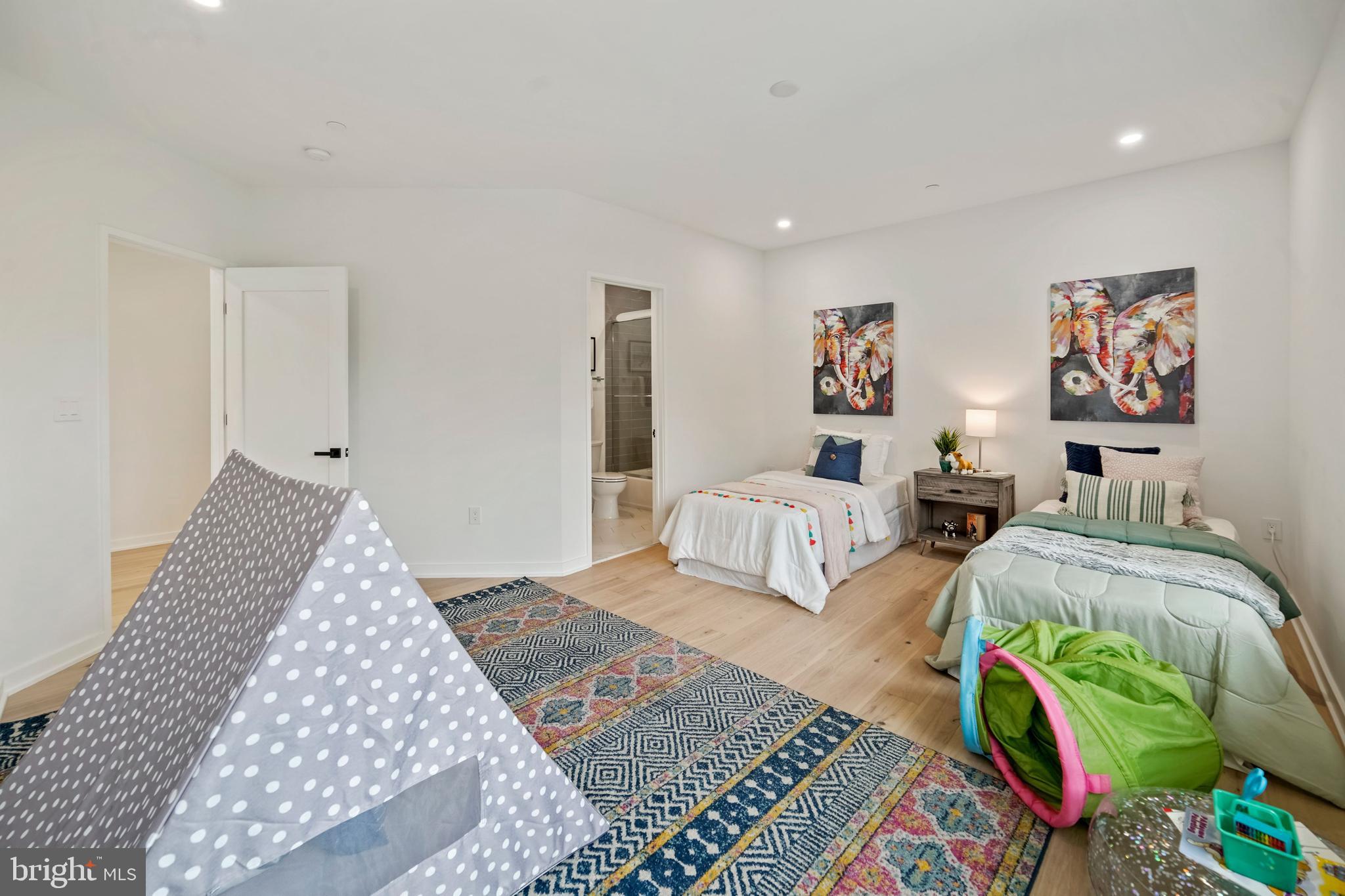 BRADMOOR - Residential