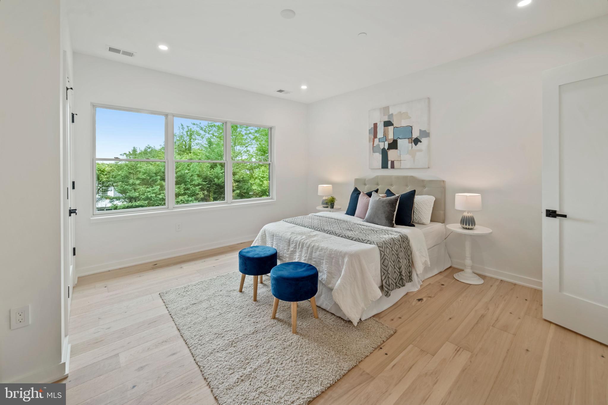 BRADMOOR - Residential