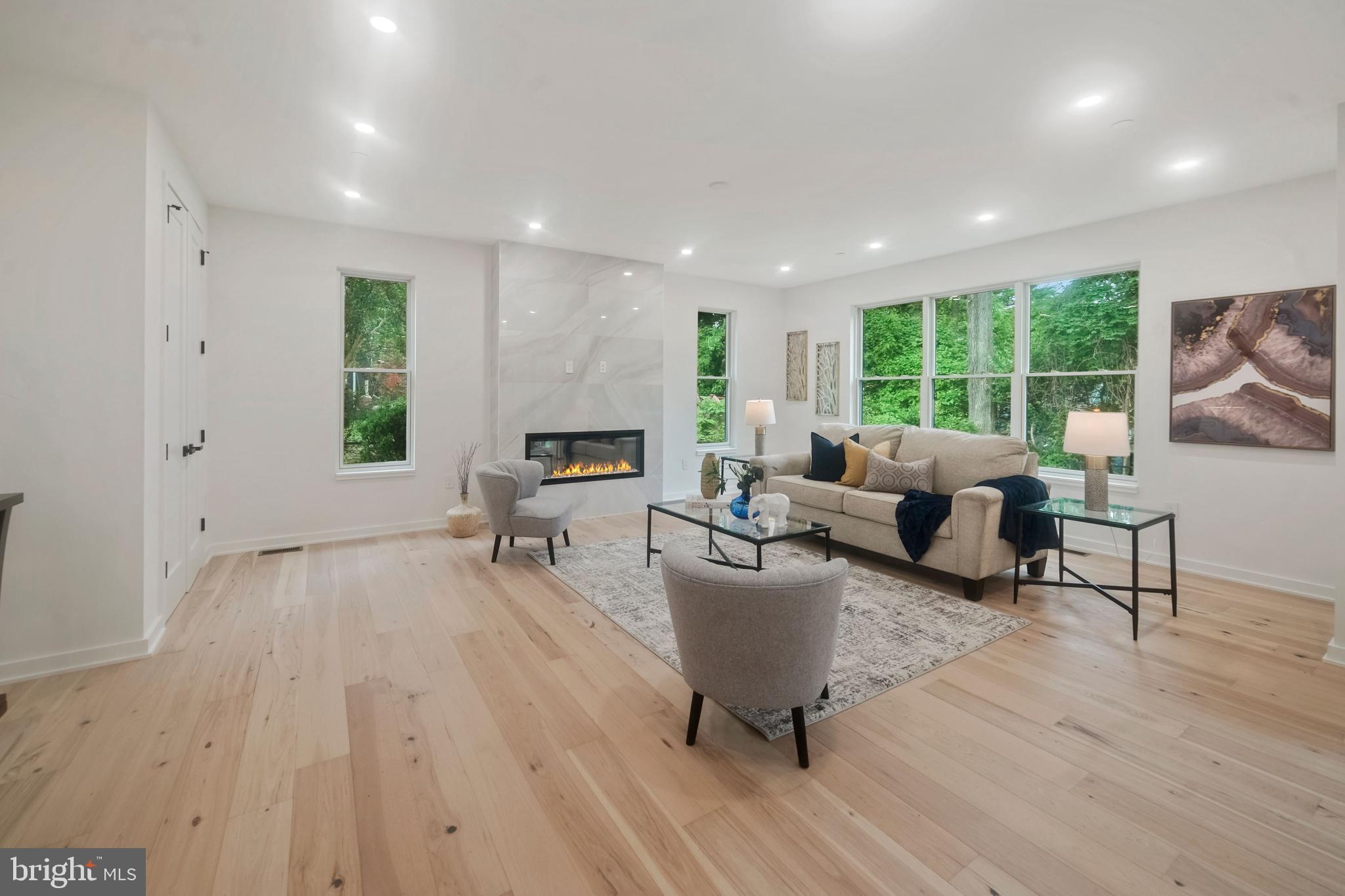 BRADMOOR - Residential