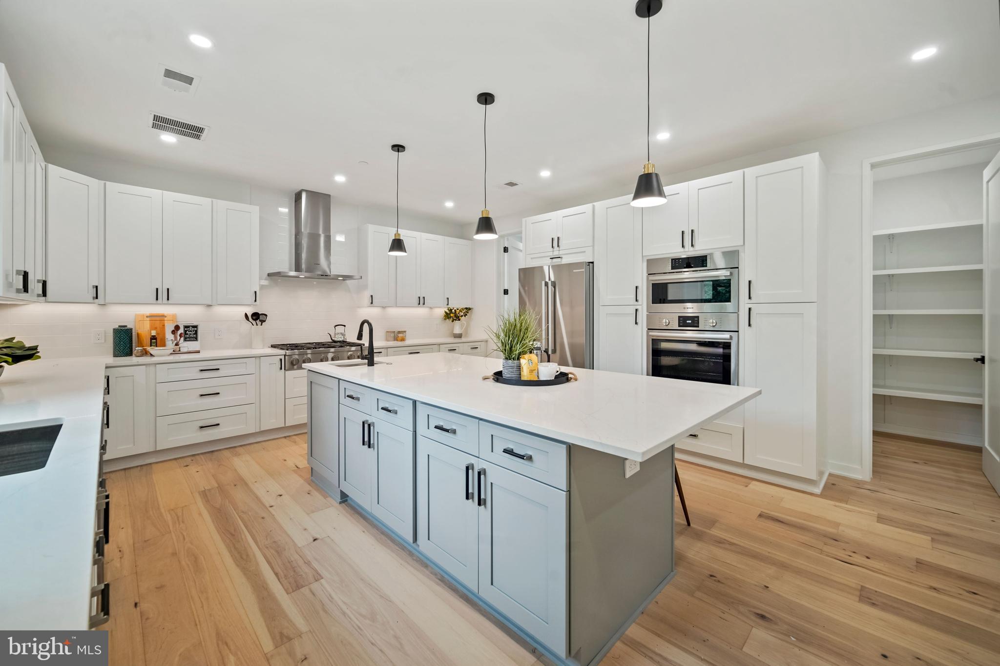 BRADMOOR - Residential