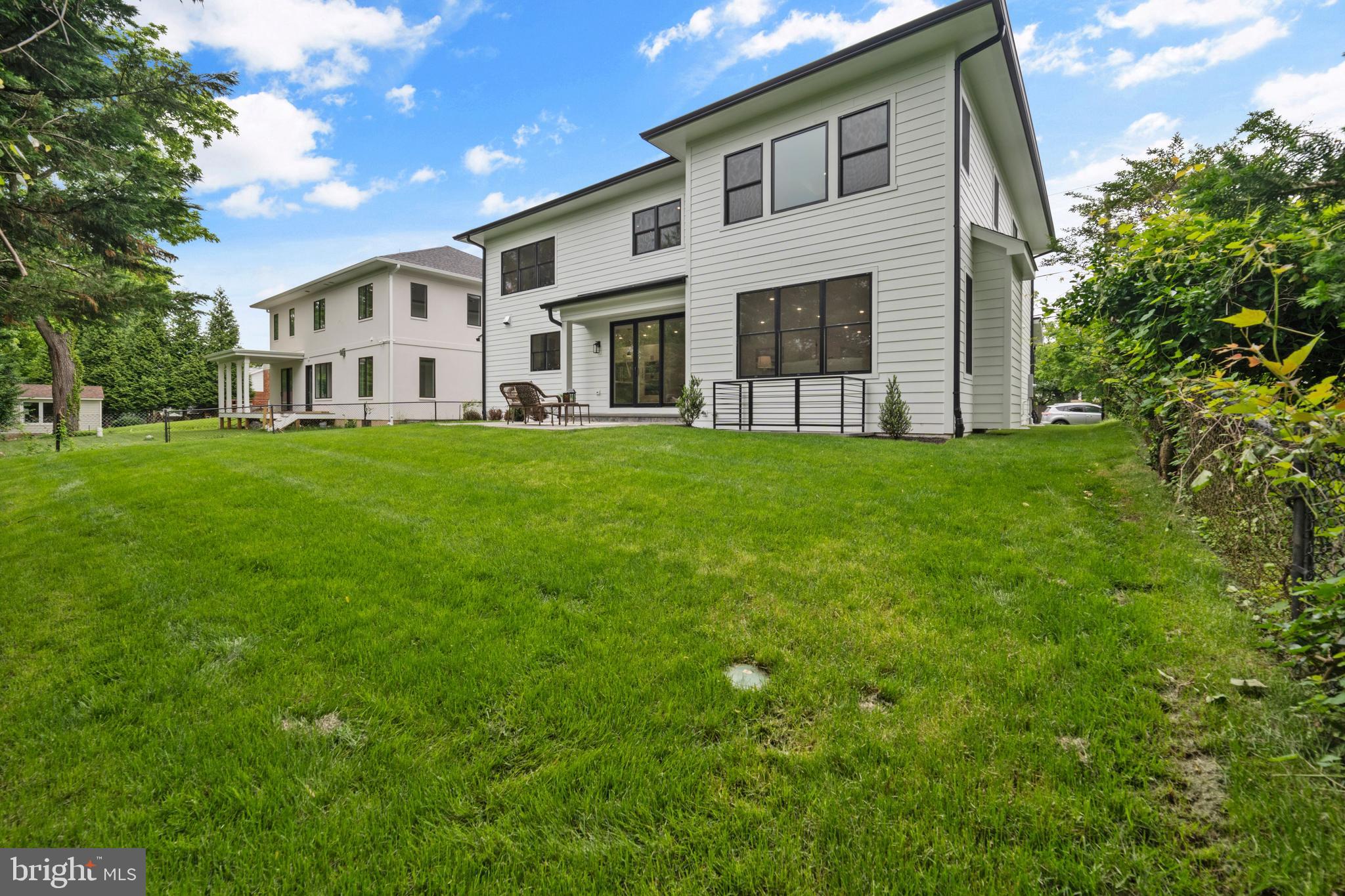 BRADMOOR - Residential