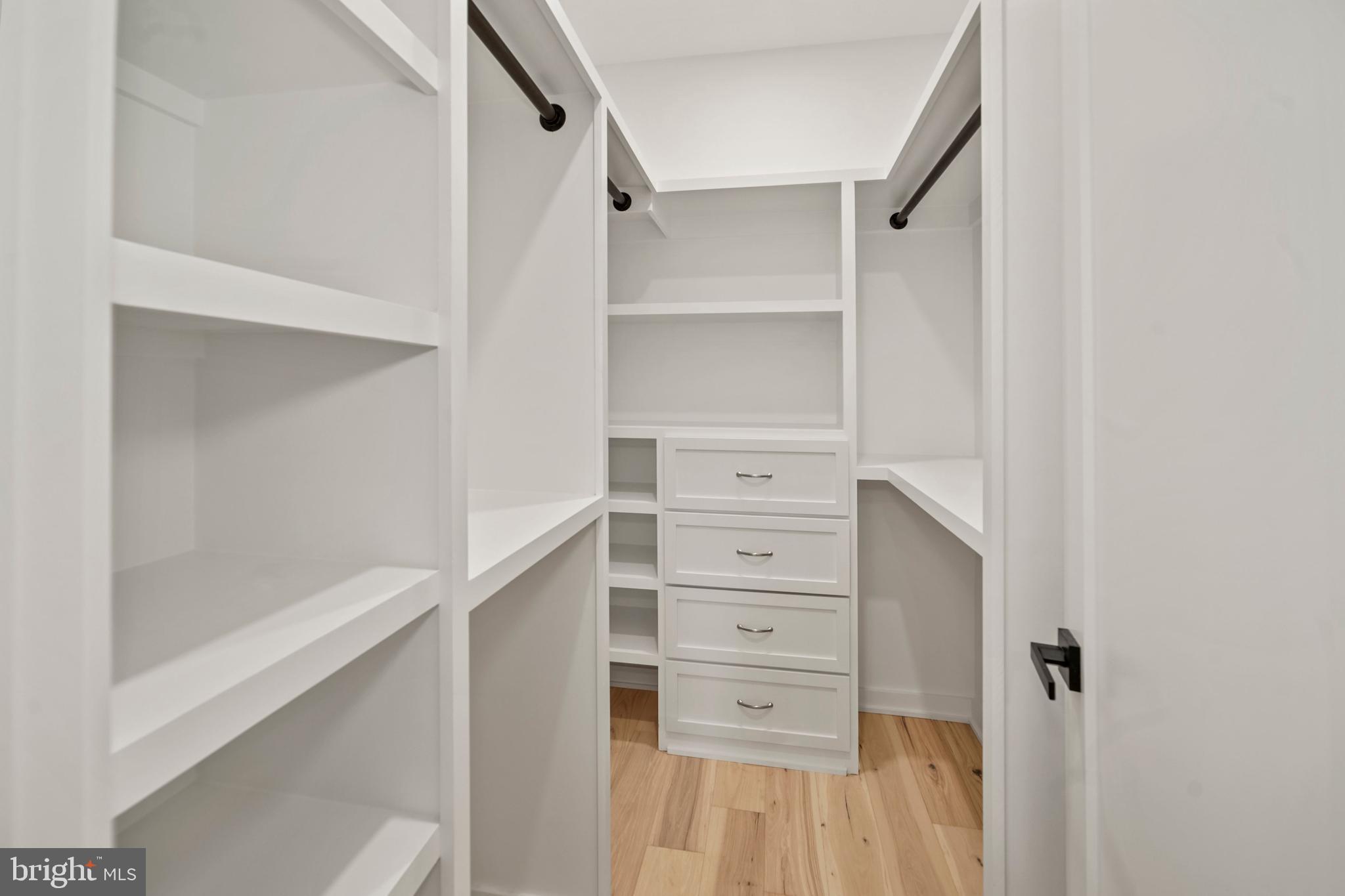 BRADMOOR - Residential