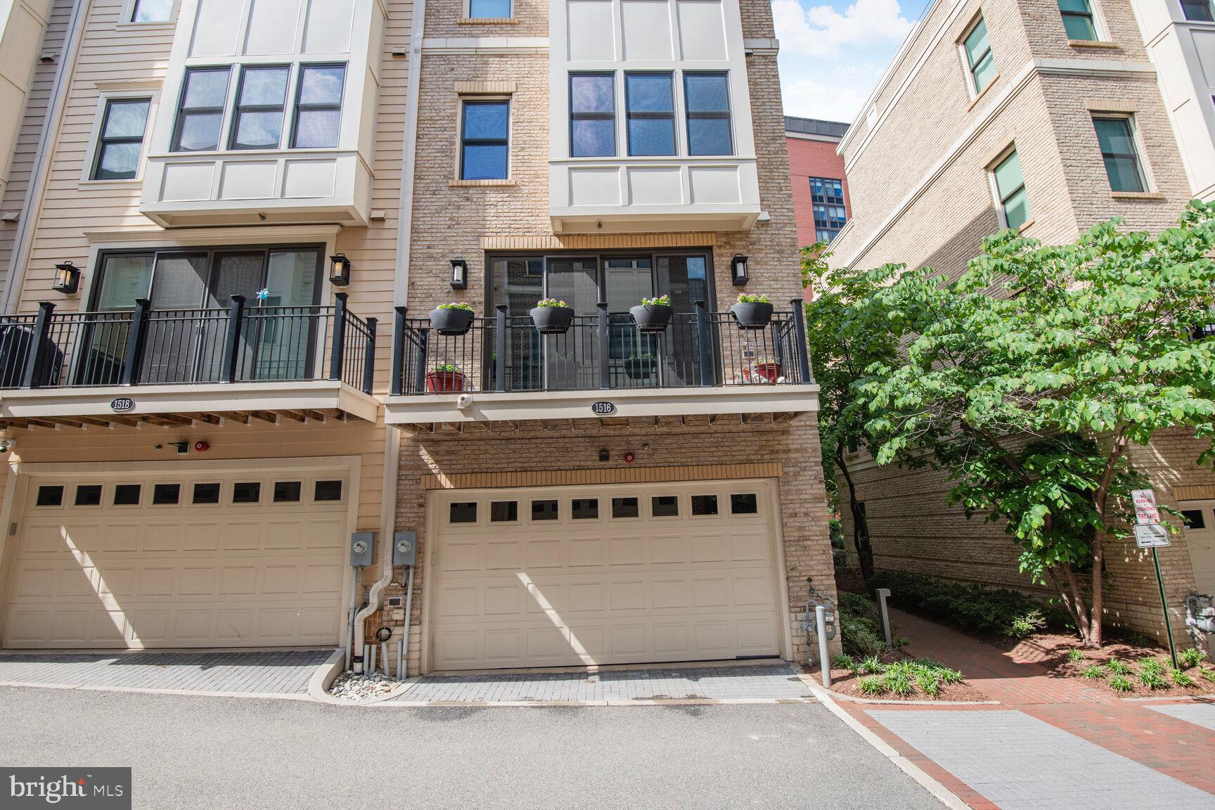 ROSSLYN - Residential