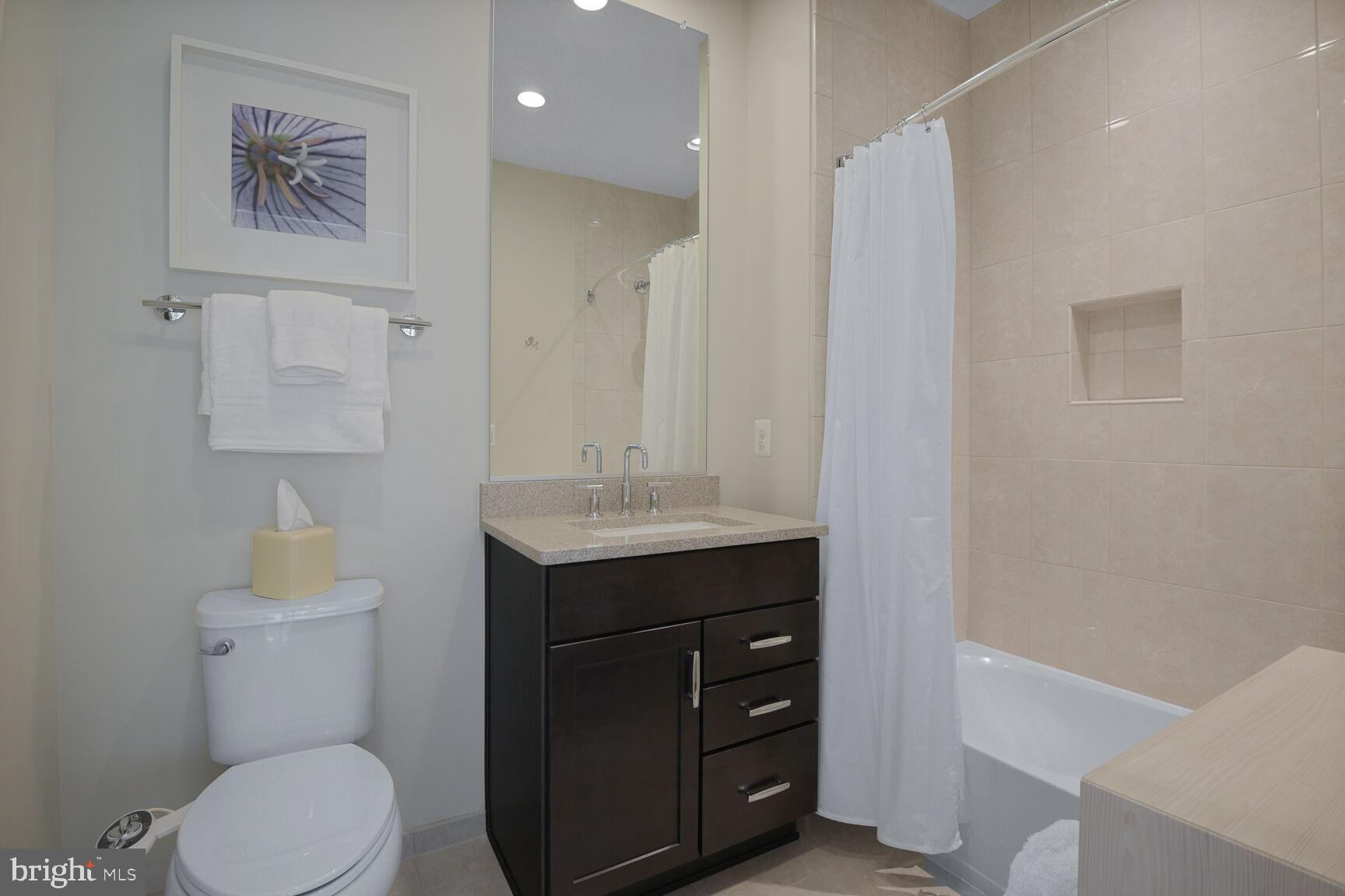 ROSSLYN - Residential