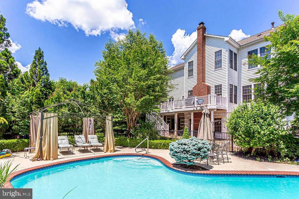 LENAH RUN - Residential