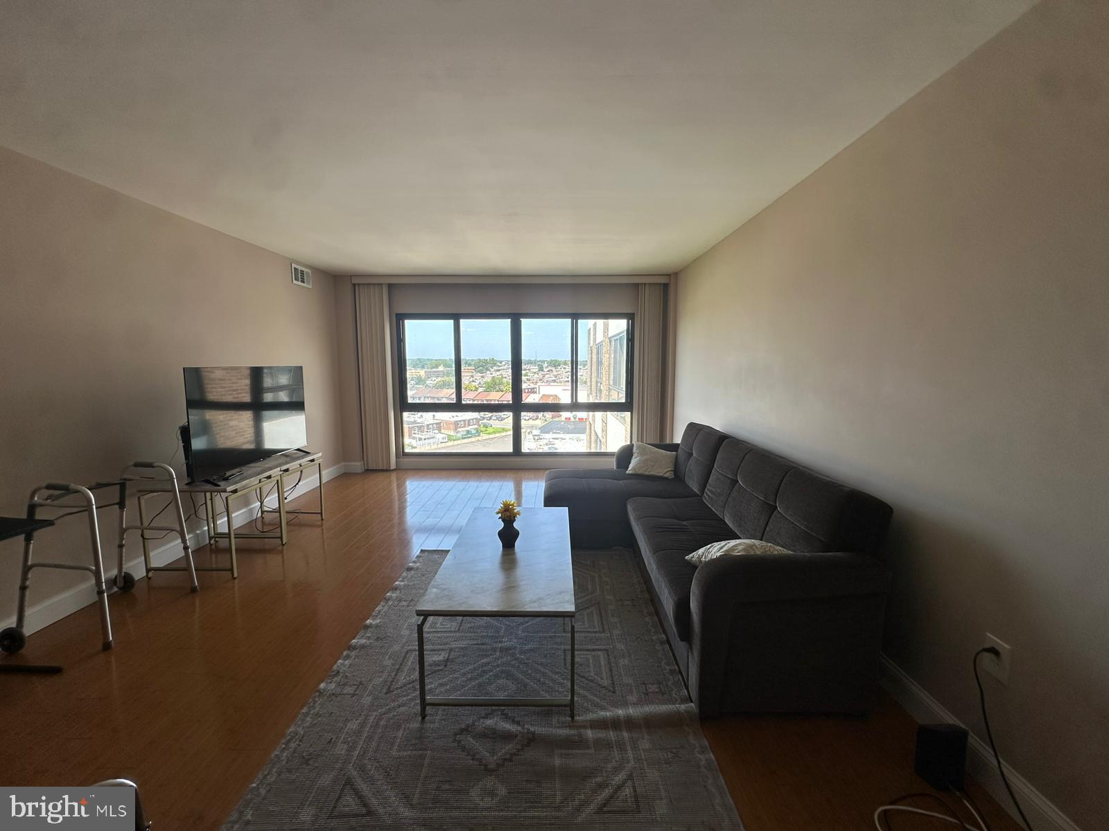 RHAWNHURST - Residential