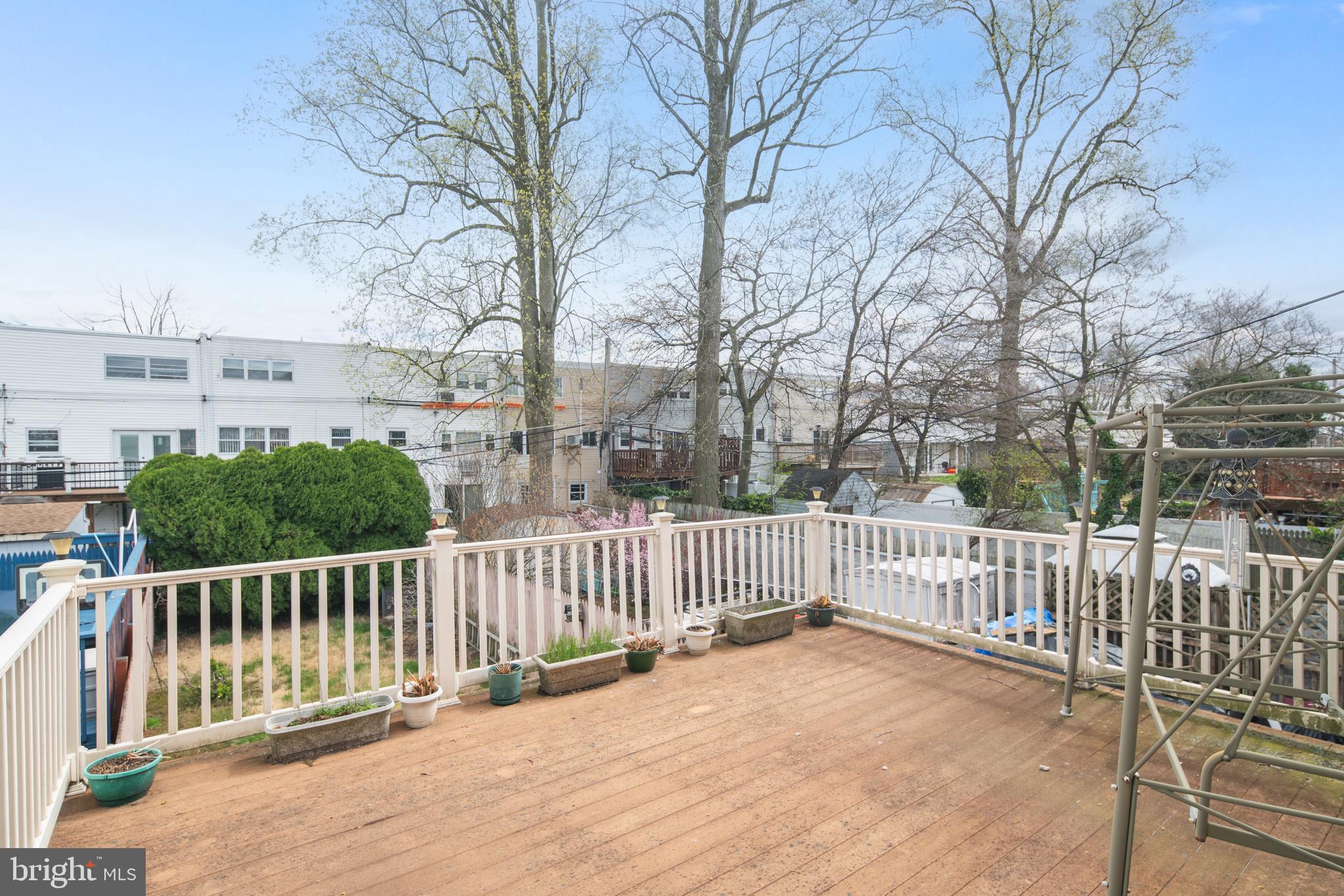 PARKWOOD - Residential