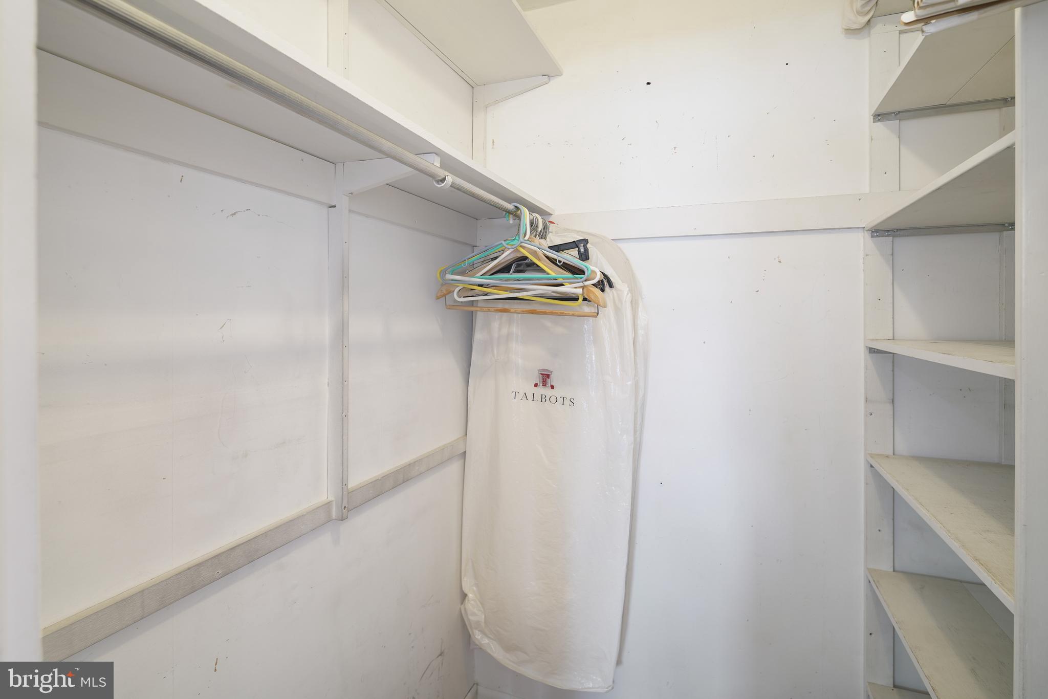 PARKWOOD - Residential