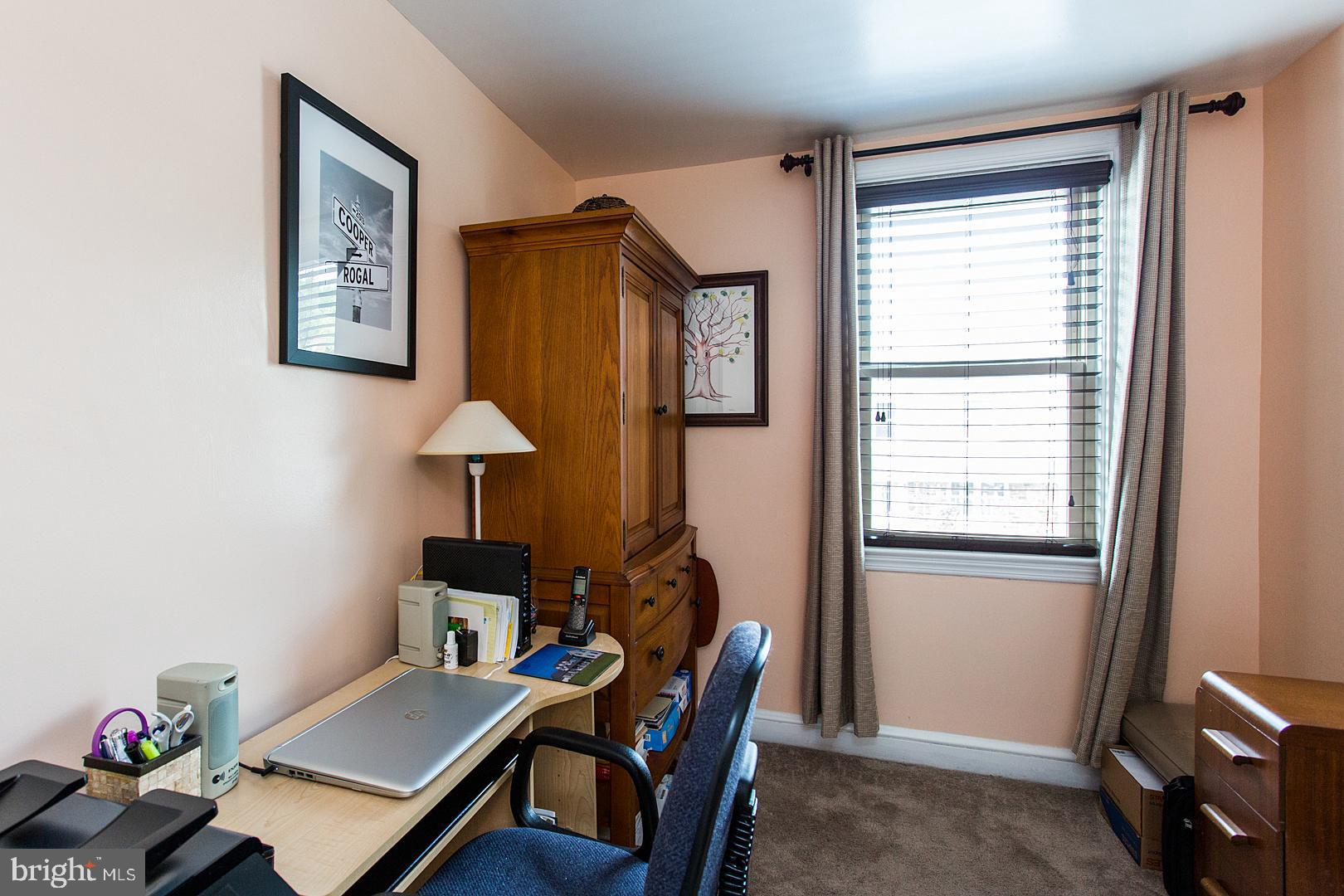 LANCASTER - Residential