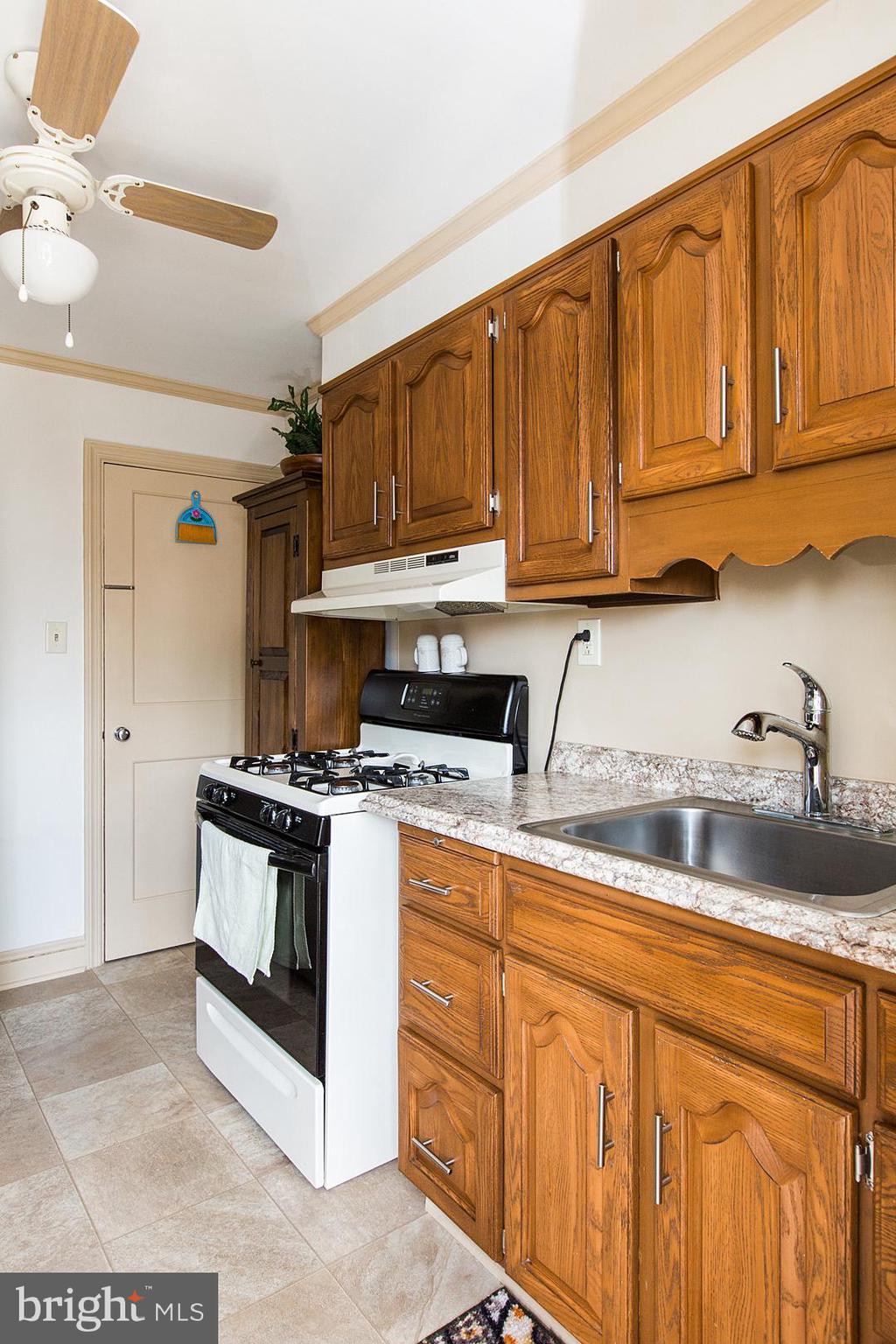 LANCASTER - Residential