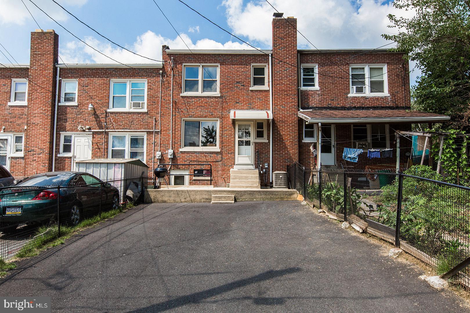 LANCASTER - Residential