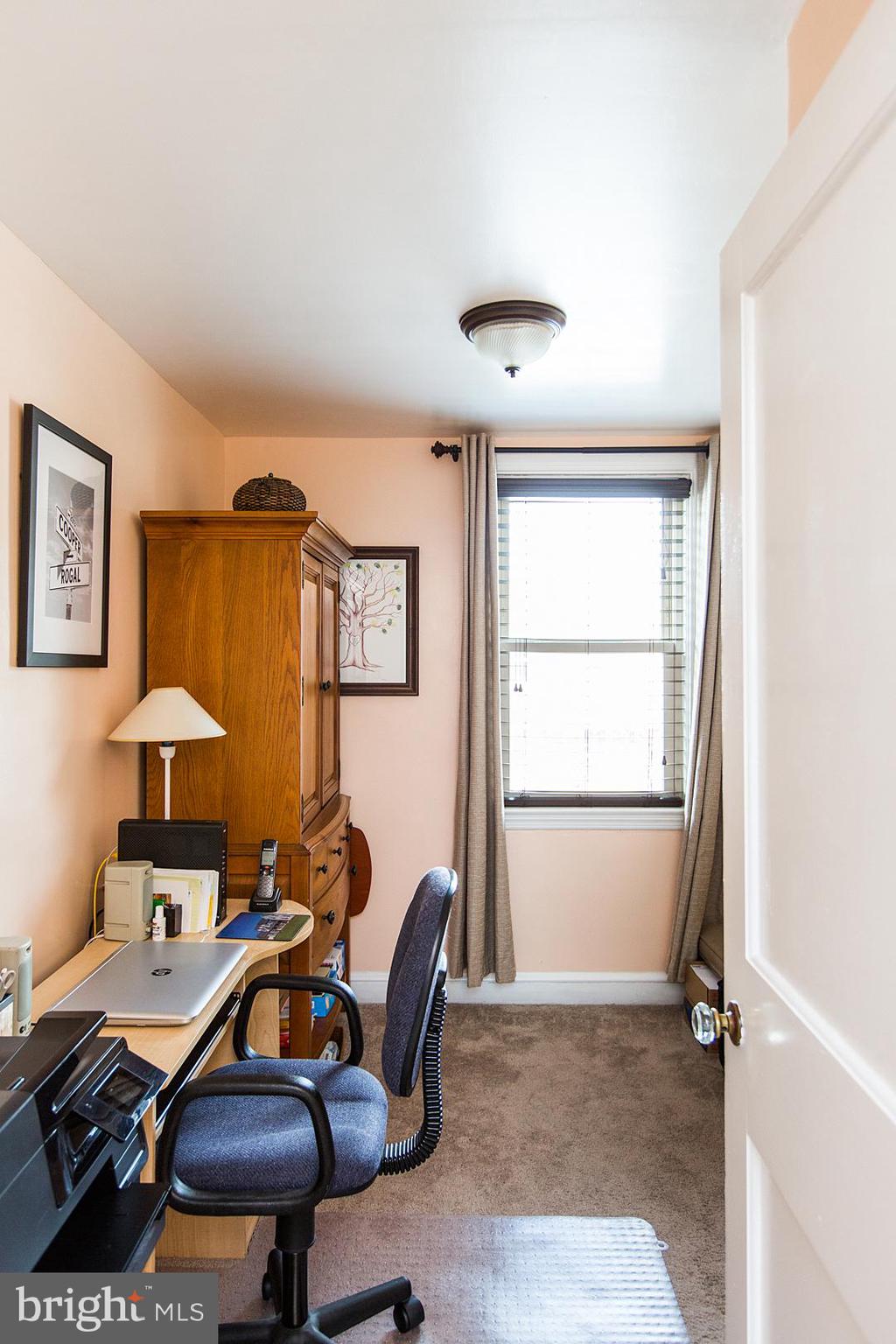 LANCASTER - Residential