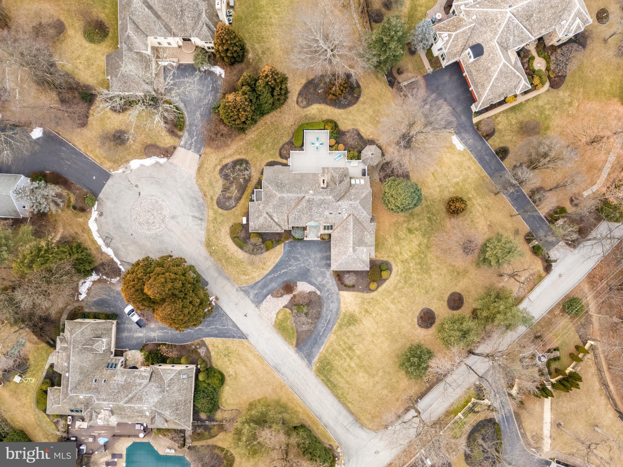 GLADWYNE - Residential