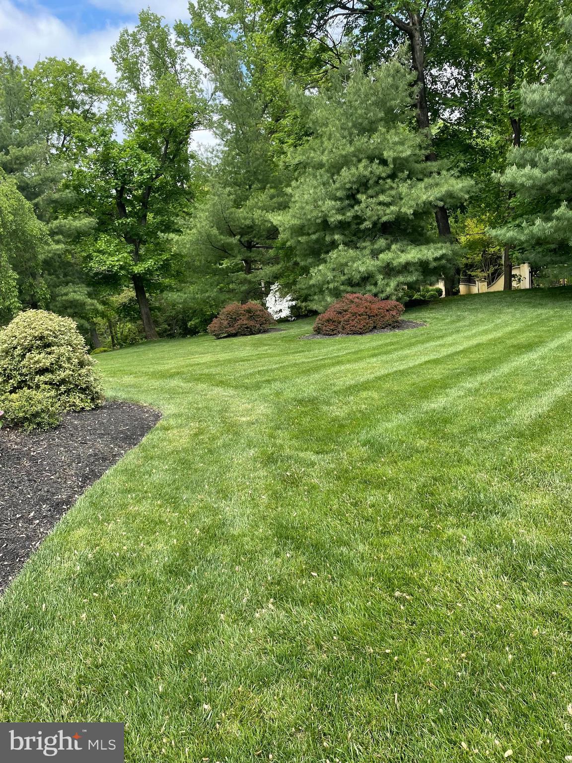 GLADWYNE - Residential