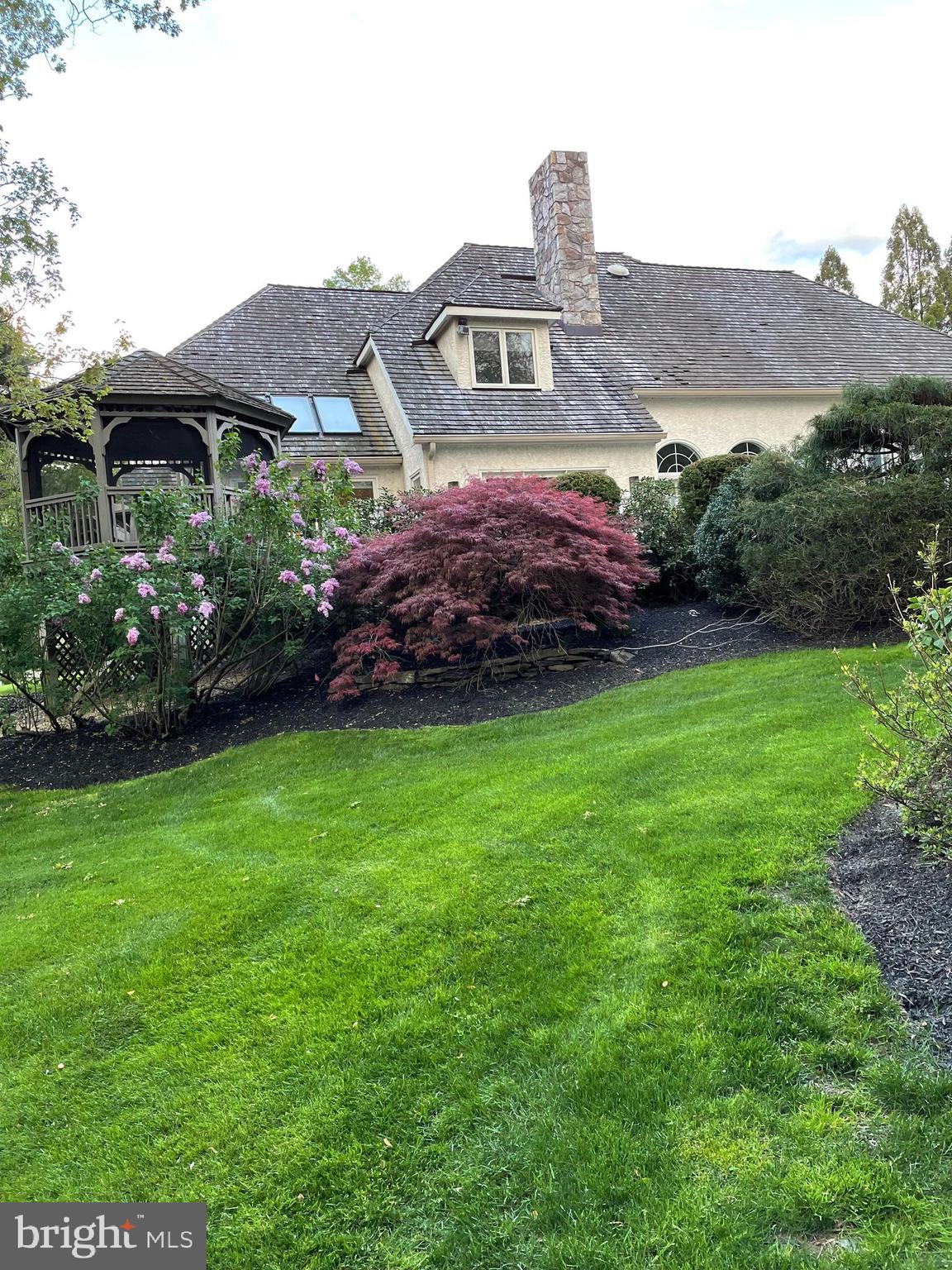 GLADWYNE - Residential