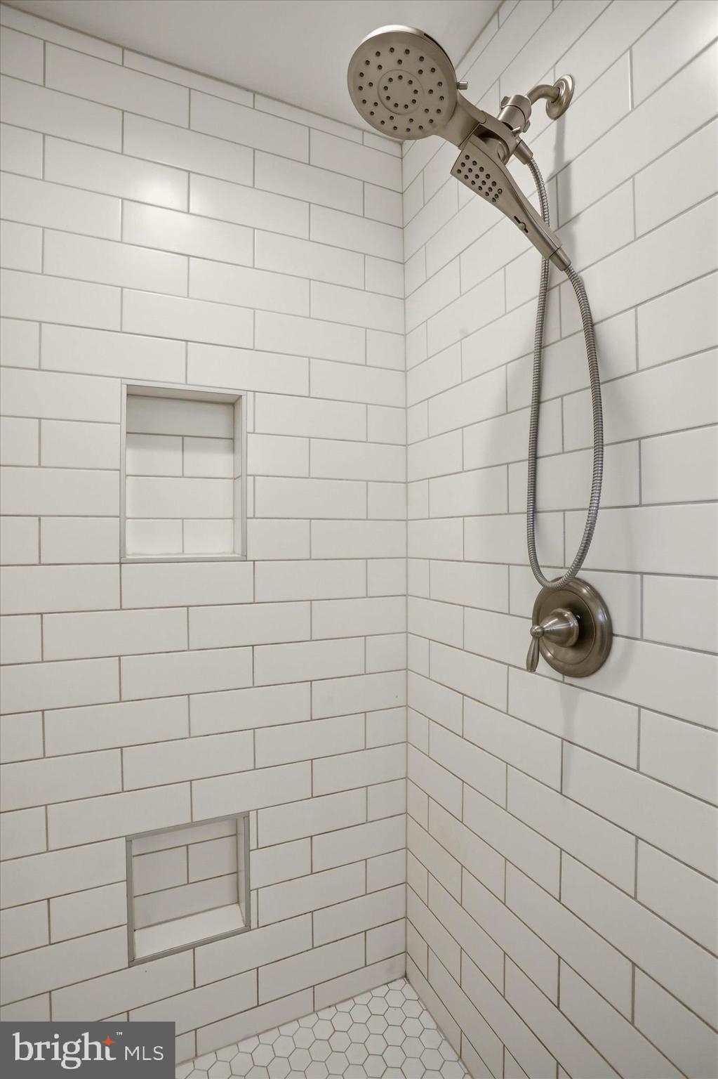 APPLE MT LAKE - Residential