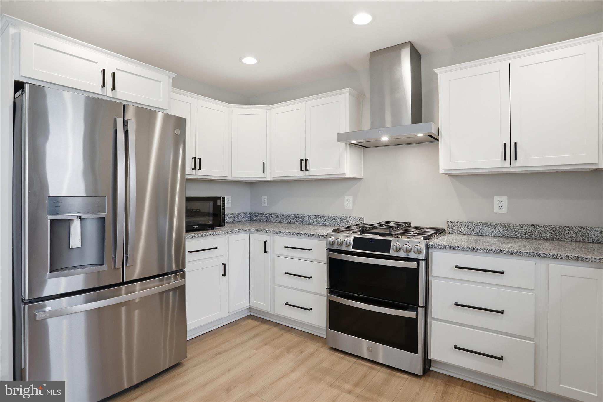 APPLE MT LAKE - Residential