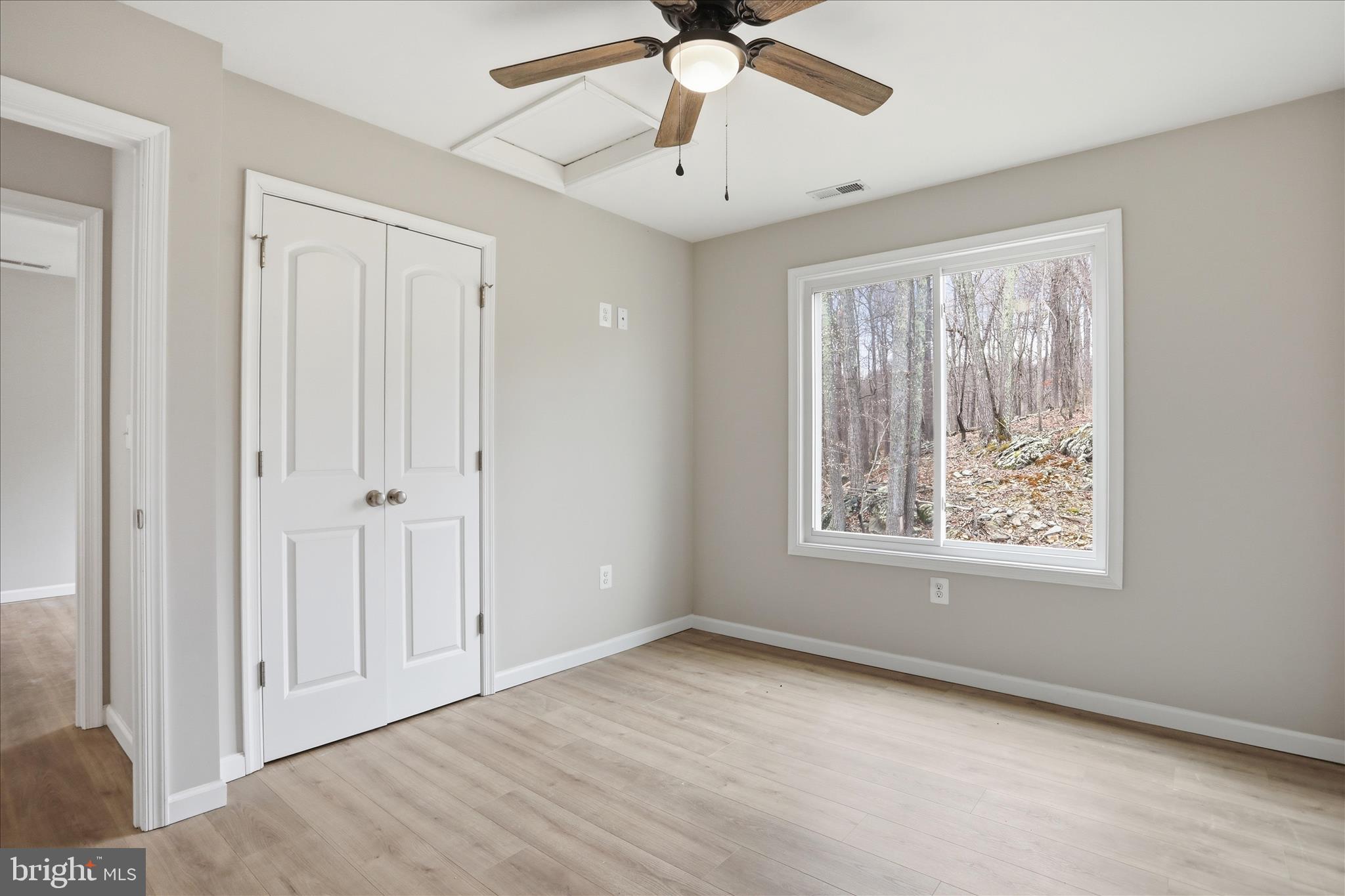 APPLE MT LAKE - Residential