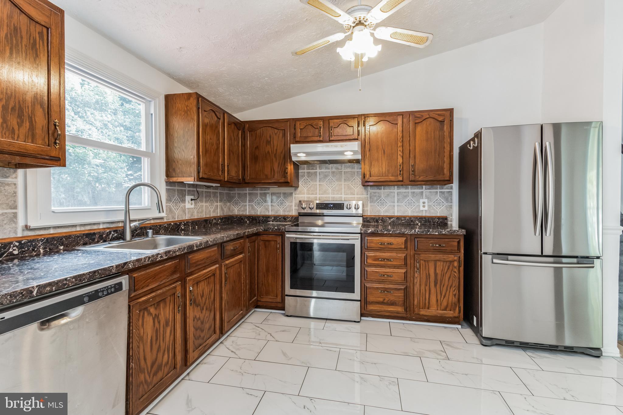 TANGLEWOOD - Residential