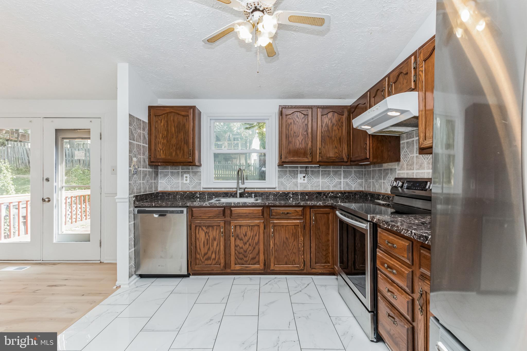 TANGLEWOOD - Residential