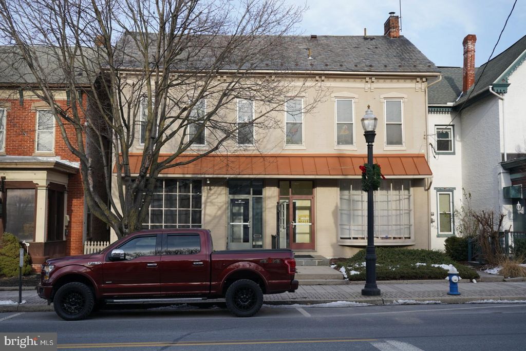 Photo of 107 W Main Street, EPHRATA, PA 17522 (MLS # PALA2062864)