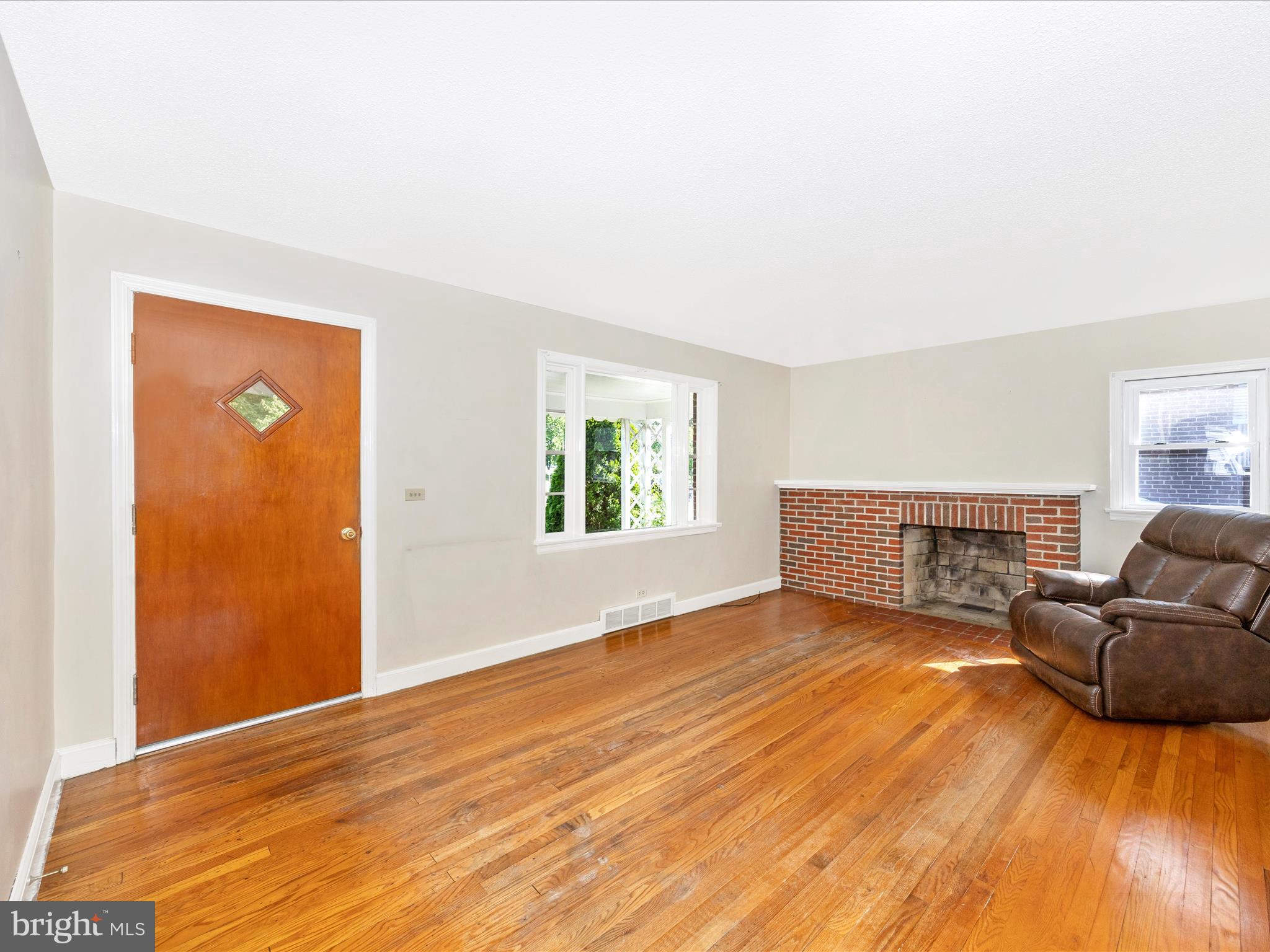 6 PARK VIEW DRIVE