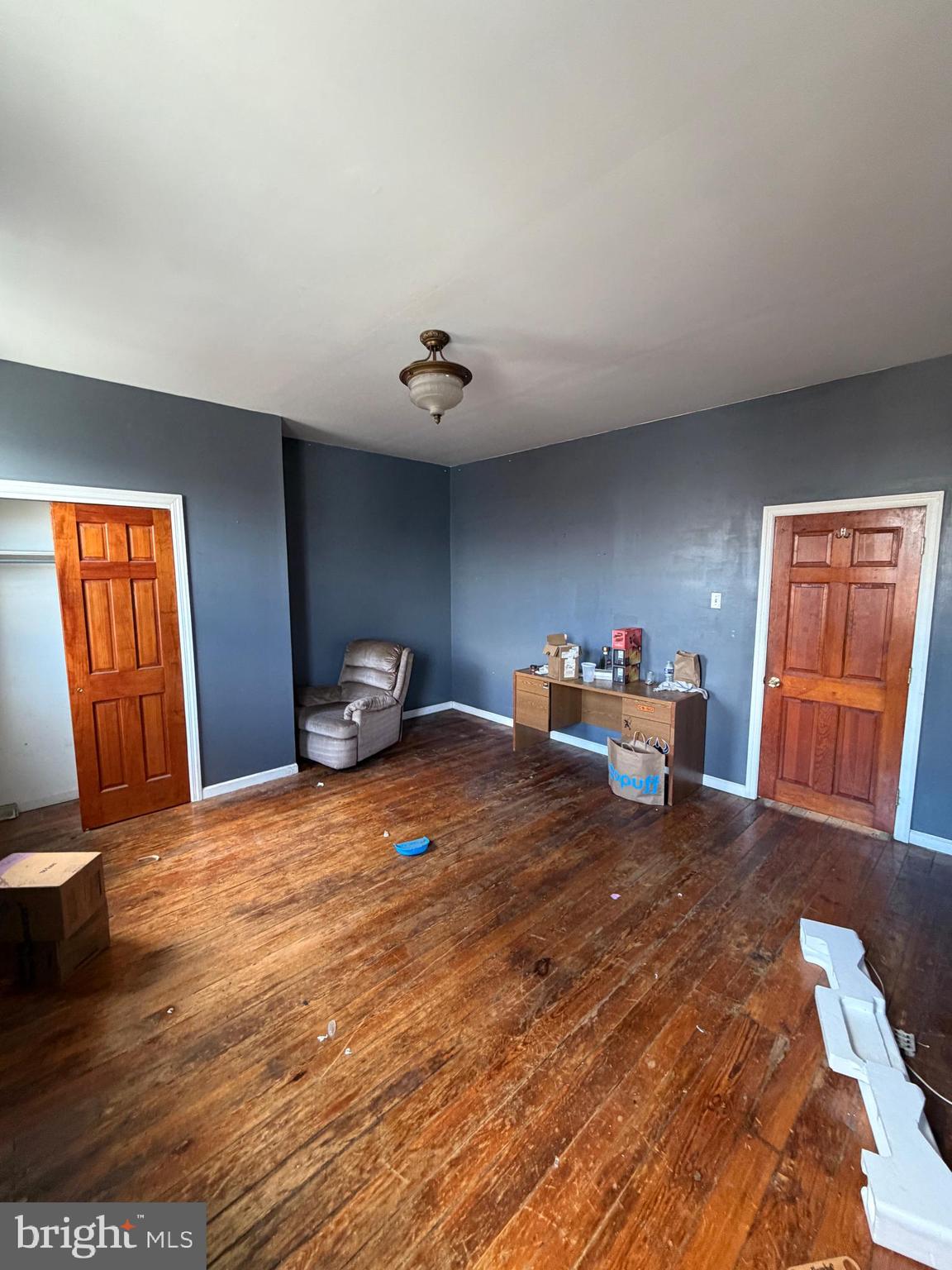 GRADUATE HOSPITAL - Residential