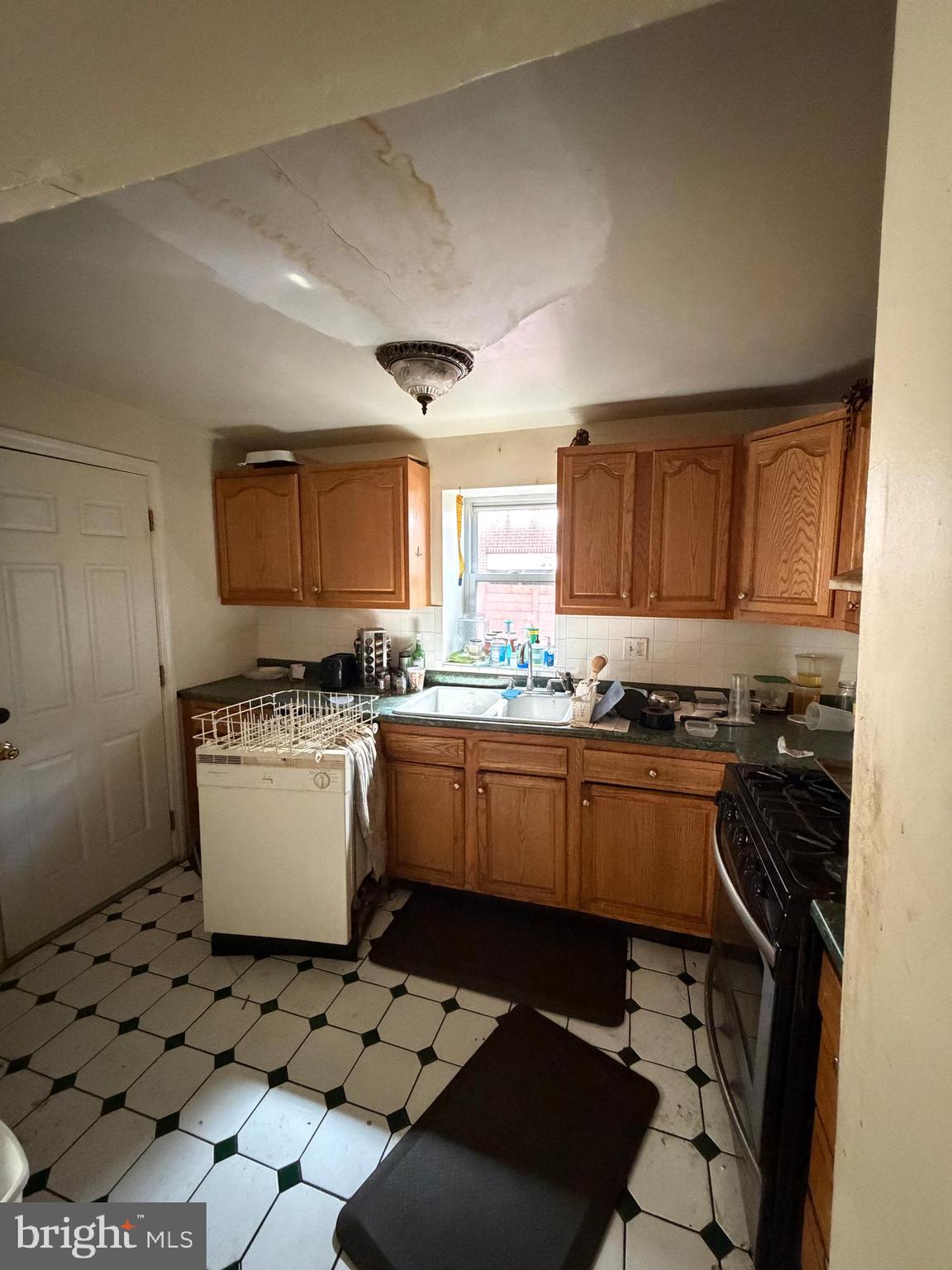 GRADUATE HOSPITAL - Residential