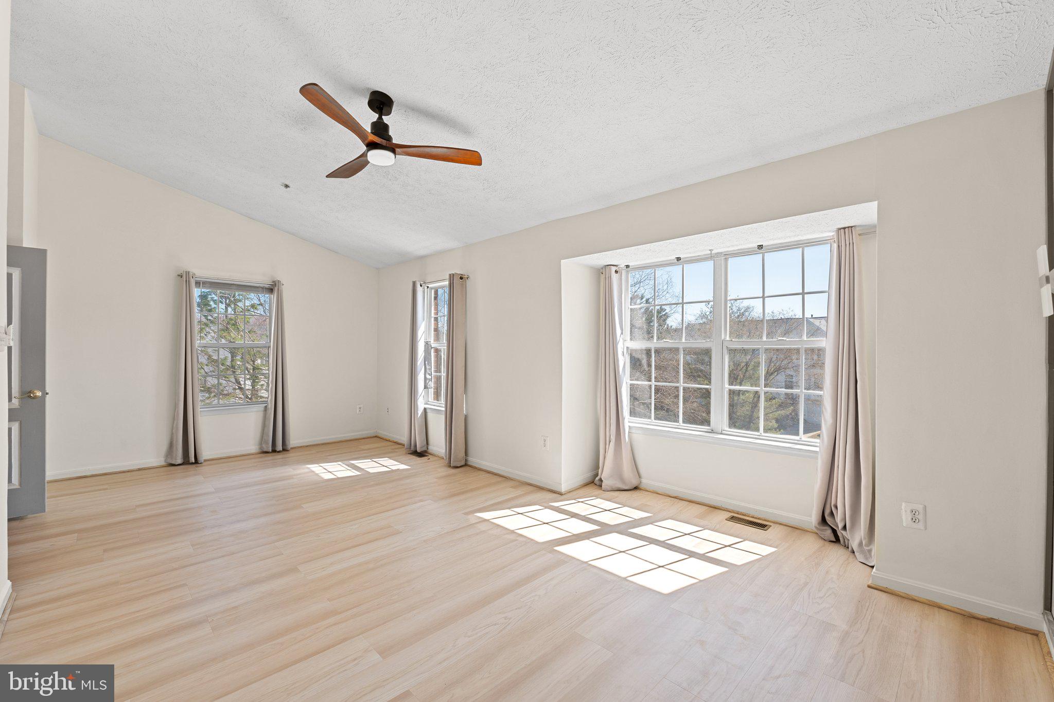 PIN OAK VILLAGE - Residential Lease