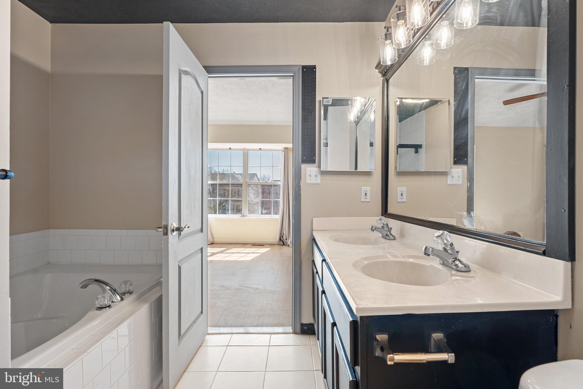 PIN OAK VILLAGE - Residential Lease