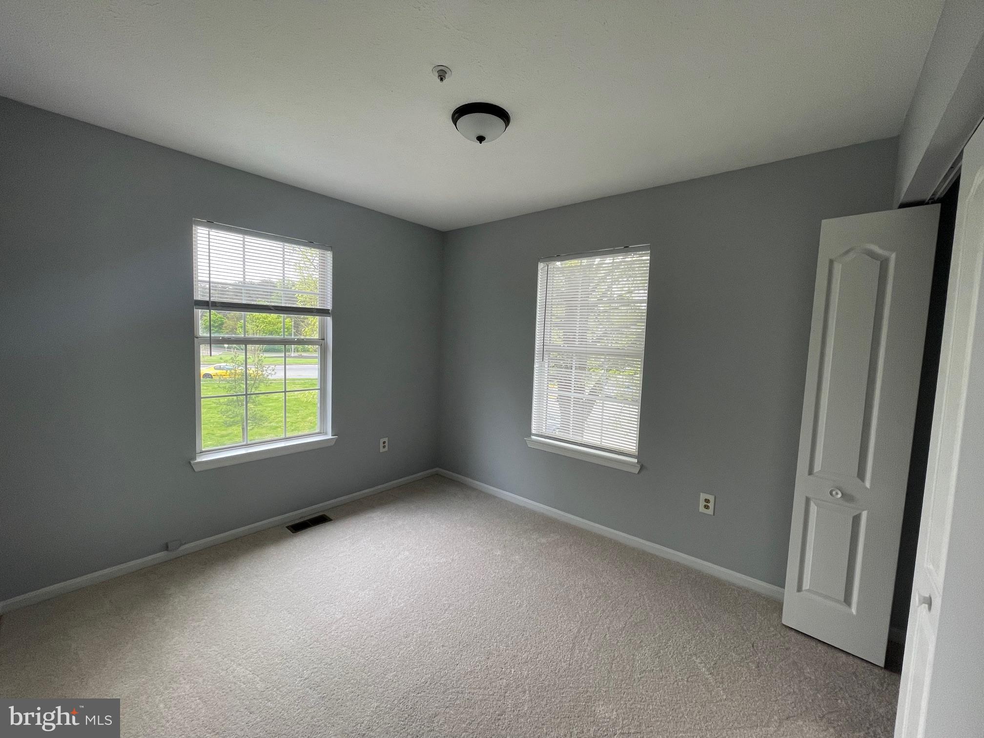 PENNSYLVANIA PLACE - Residential