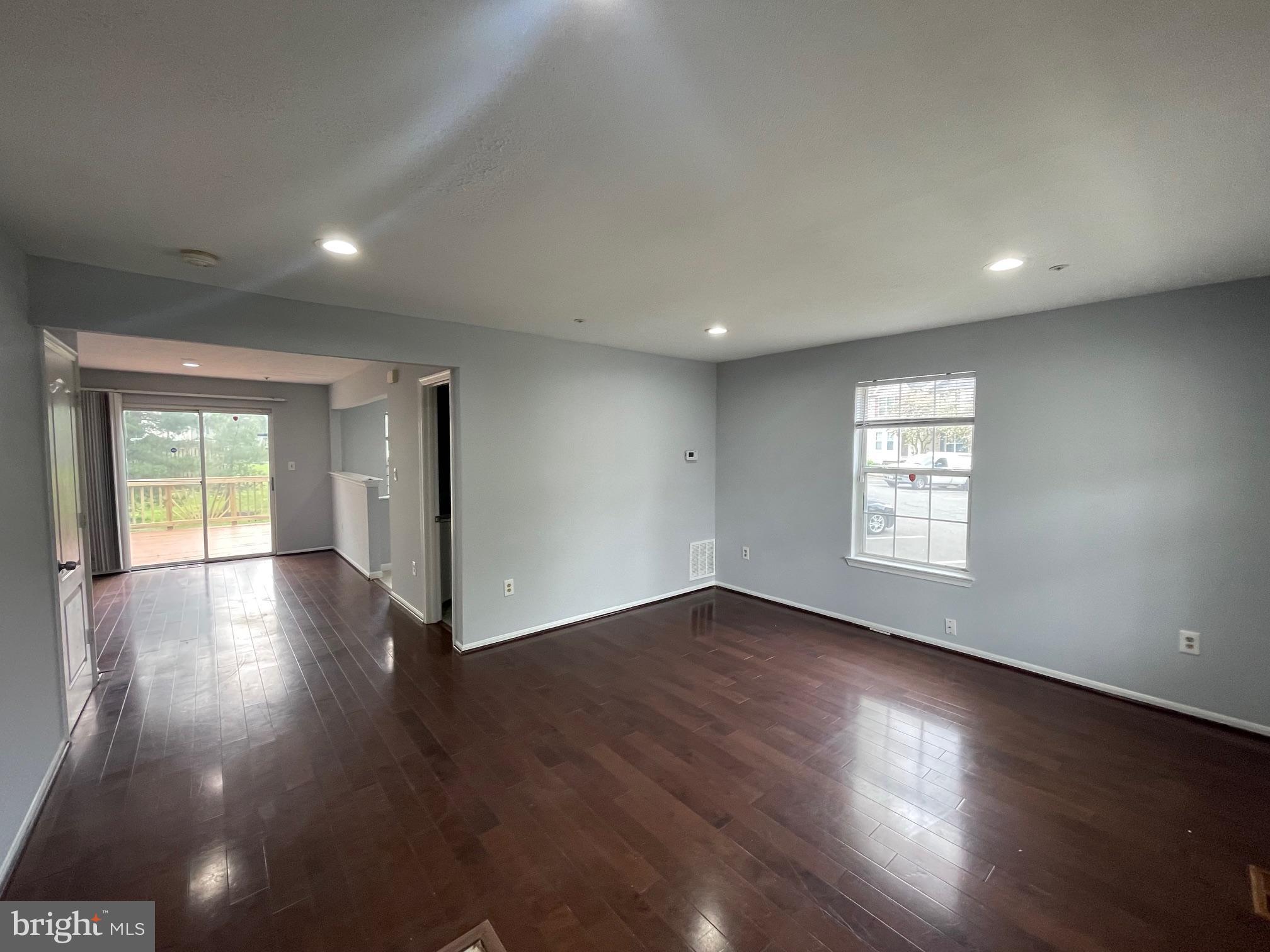 PENNSYLVANIA PLACE - Residential