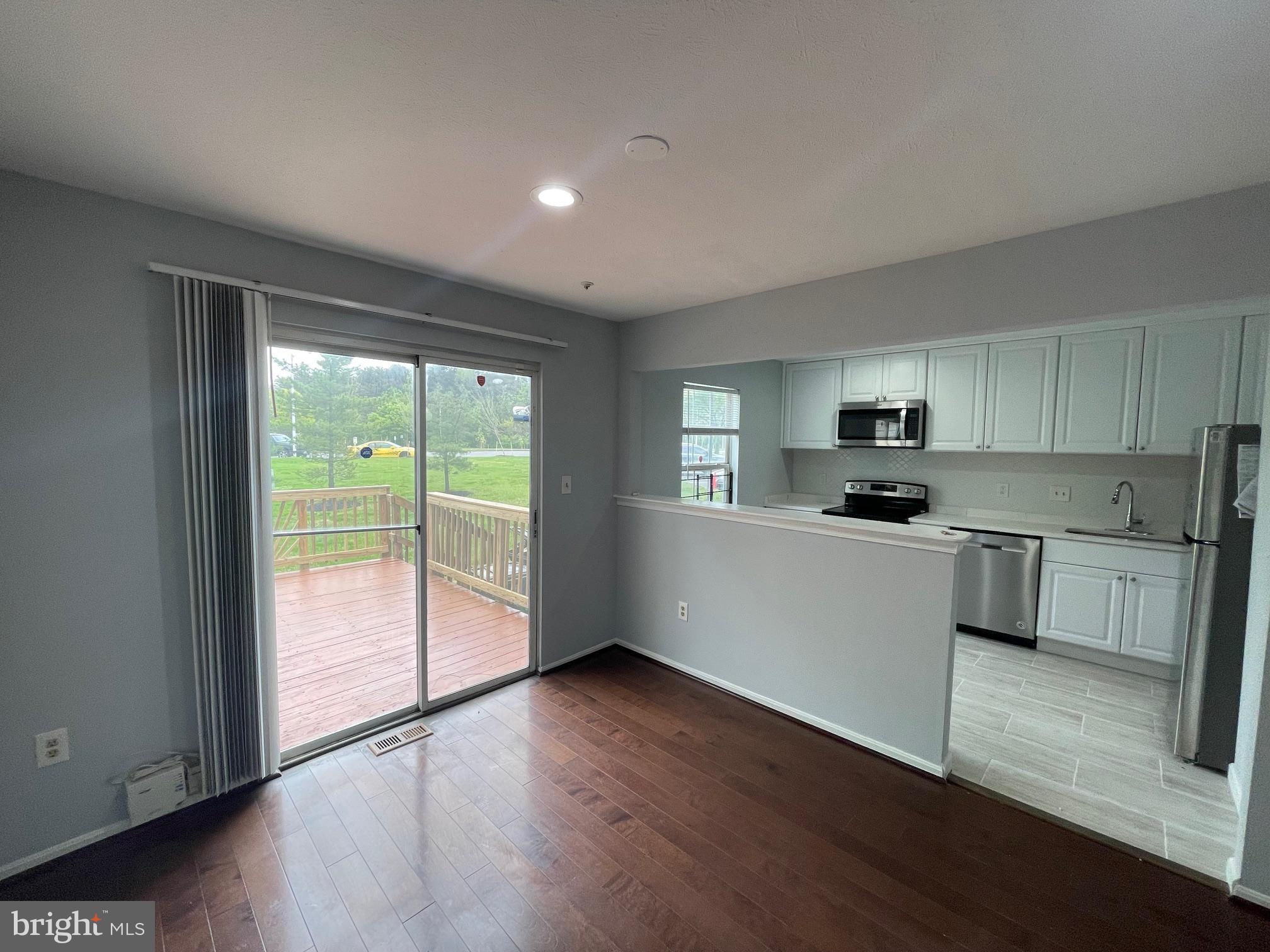 PENNSYLVANIA PLACE - Residential