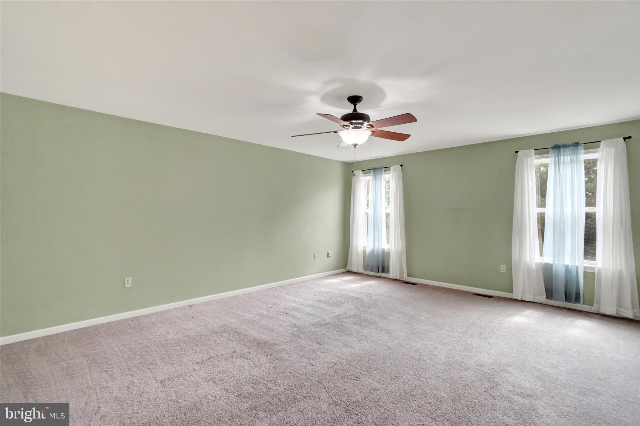 KENSINGTON - Residential