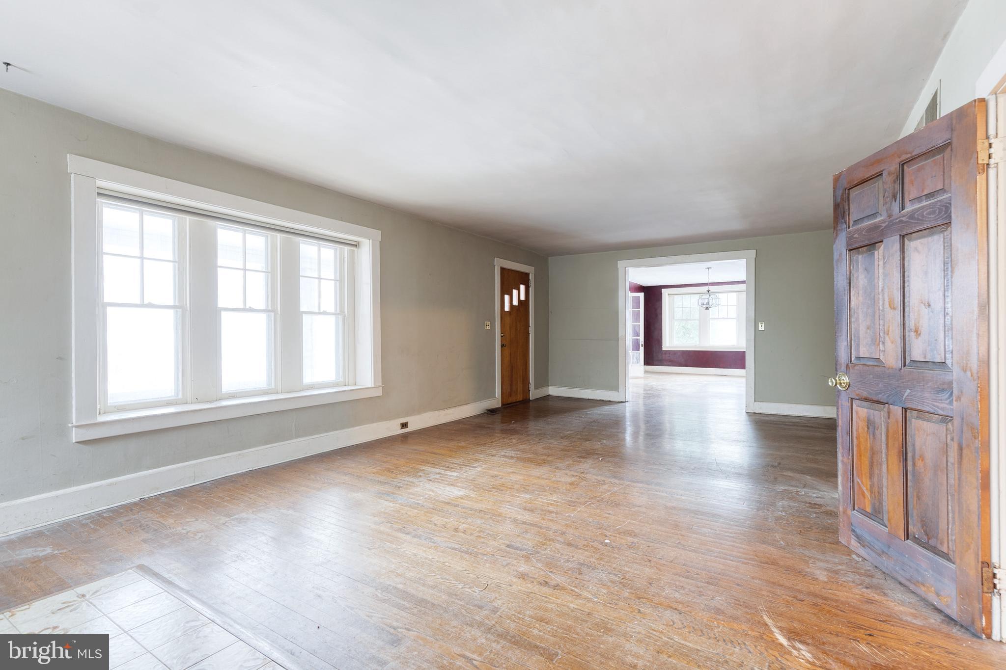 2004 WESTCHESTER AVENUE