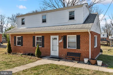 3517 Pumphrey Drive, District Heights, MD MLS: MDPG2144242